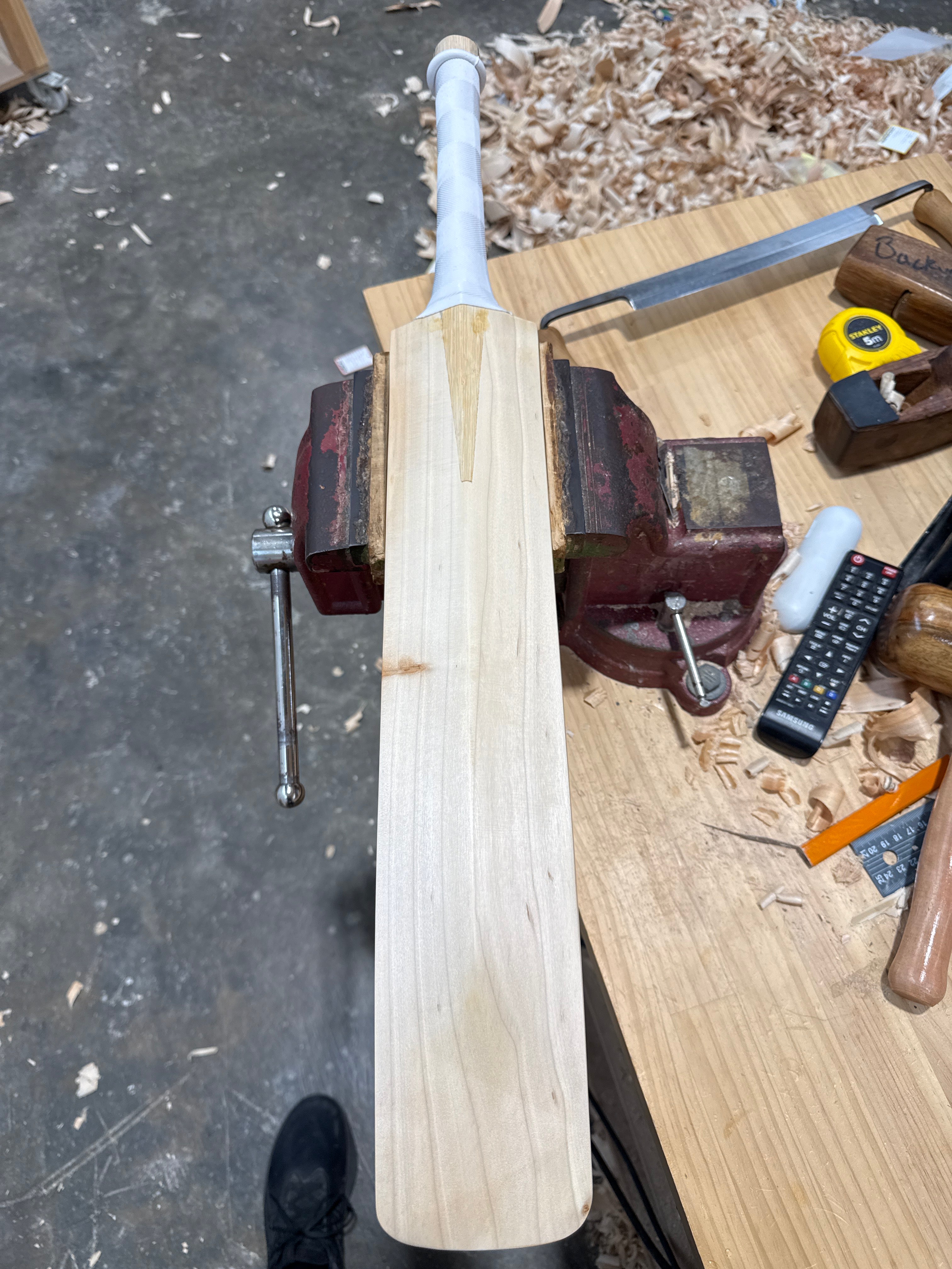 JPGavan Little Ripper+ G3 Cricket Bat - 220