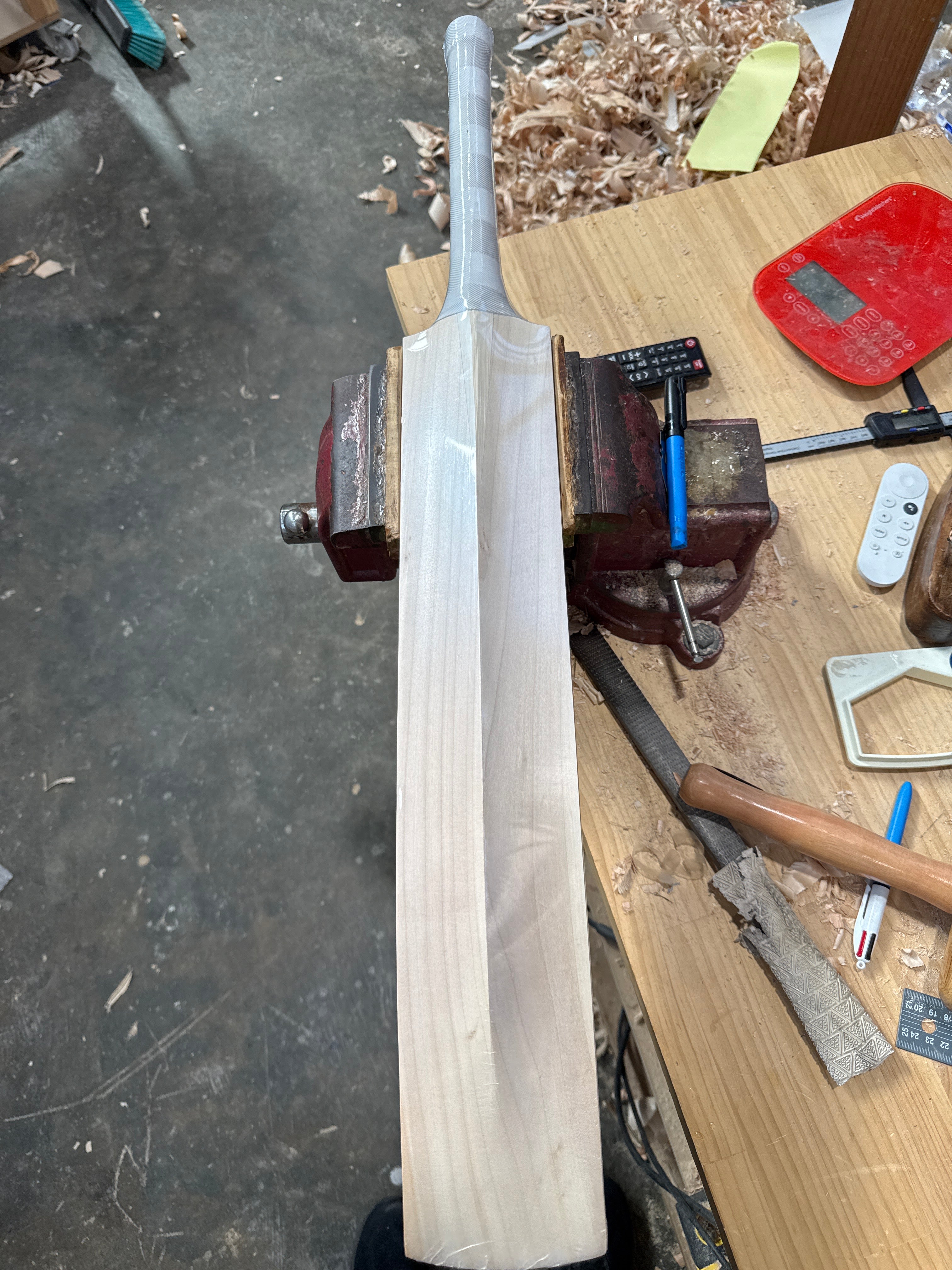 JPGavan Secret Willow Cricket Bat - 841