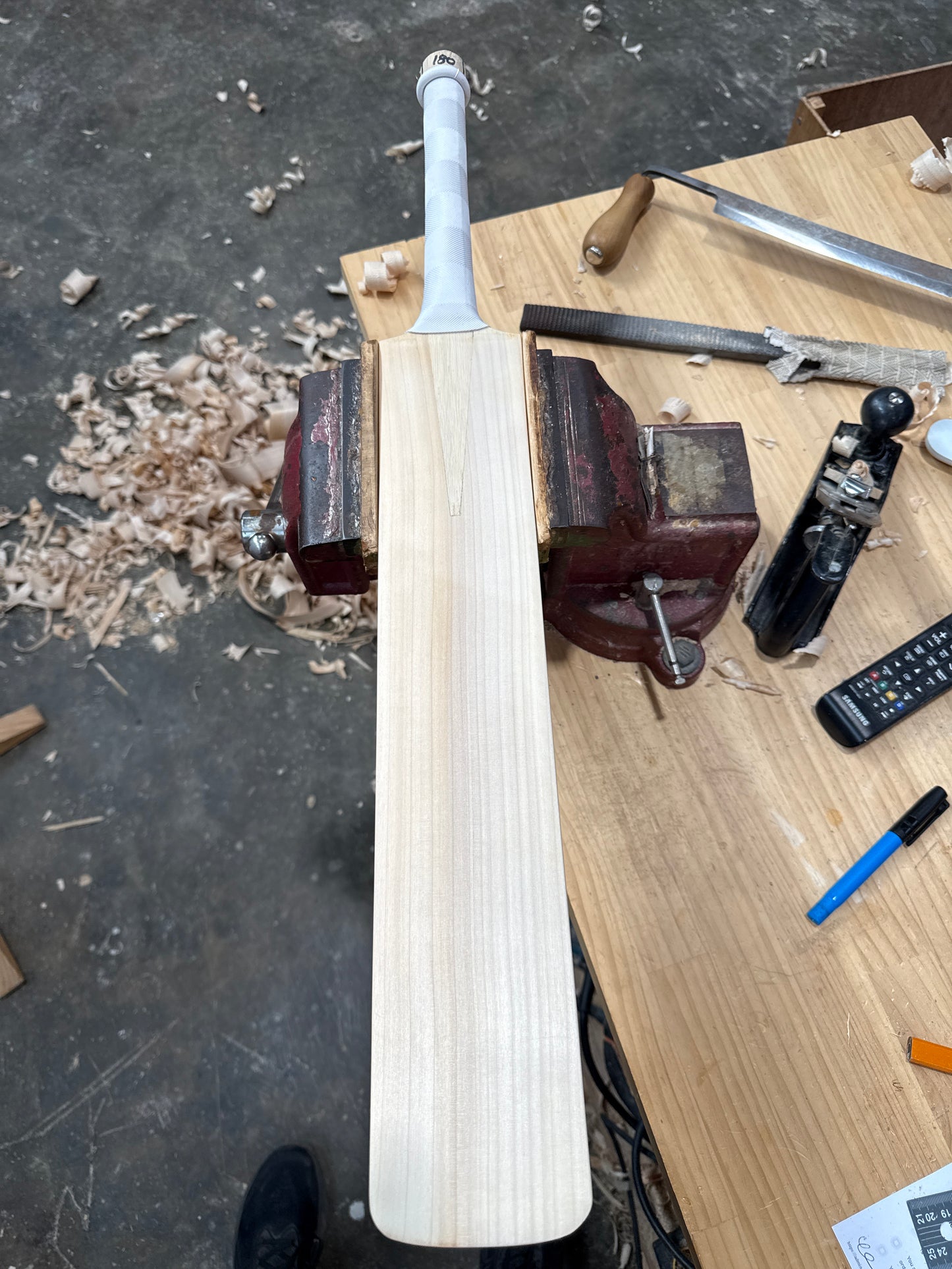 JPGavan Little Ripper+ G1 Cricket Bat - 180
