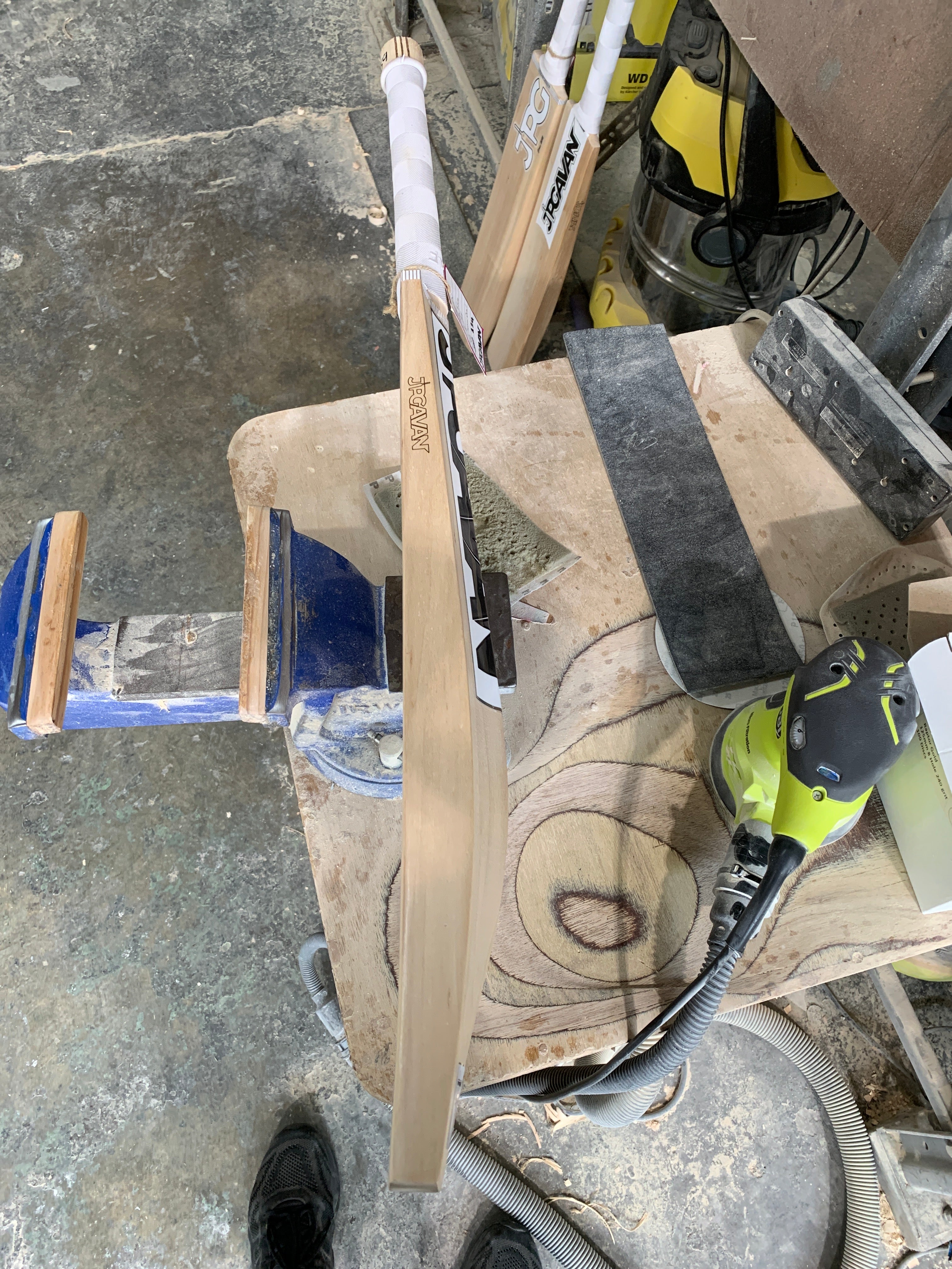 JPGavan Secret Willow Cricket Bat - 459