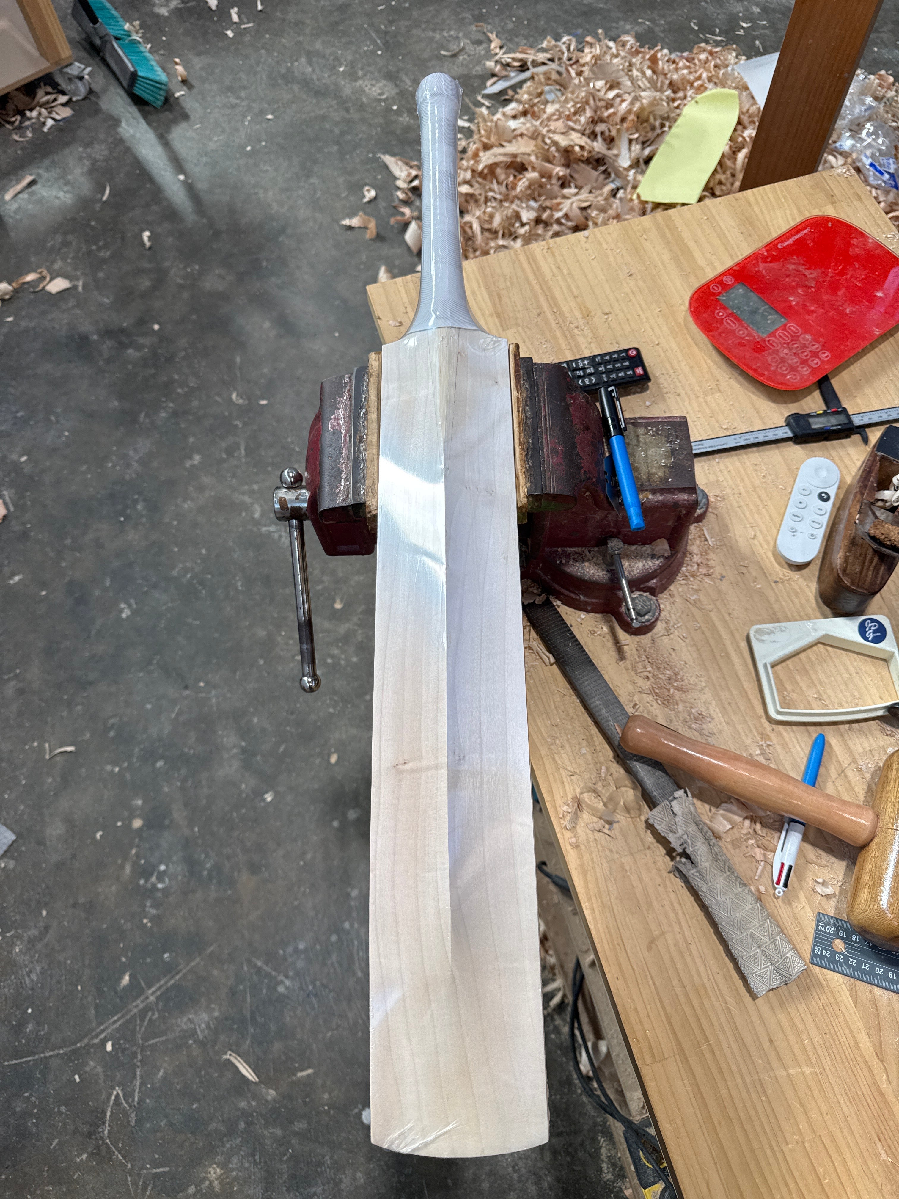 JPGavan Secret Willow Cricket Bat - 836