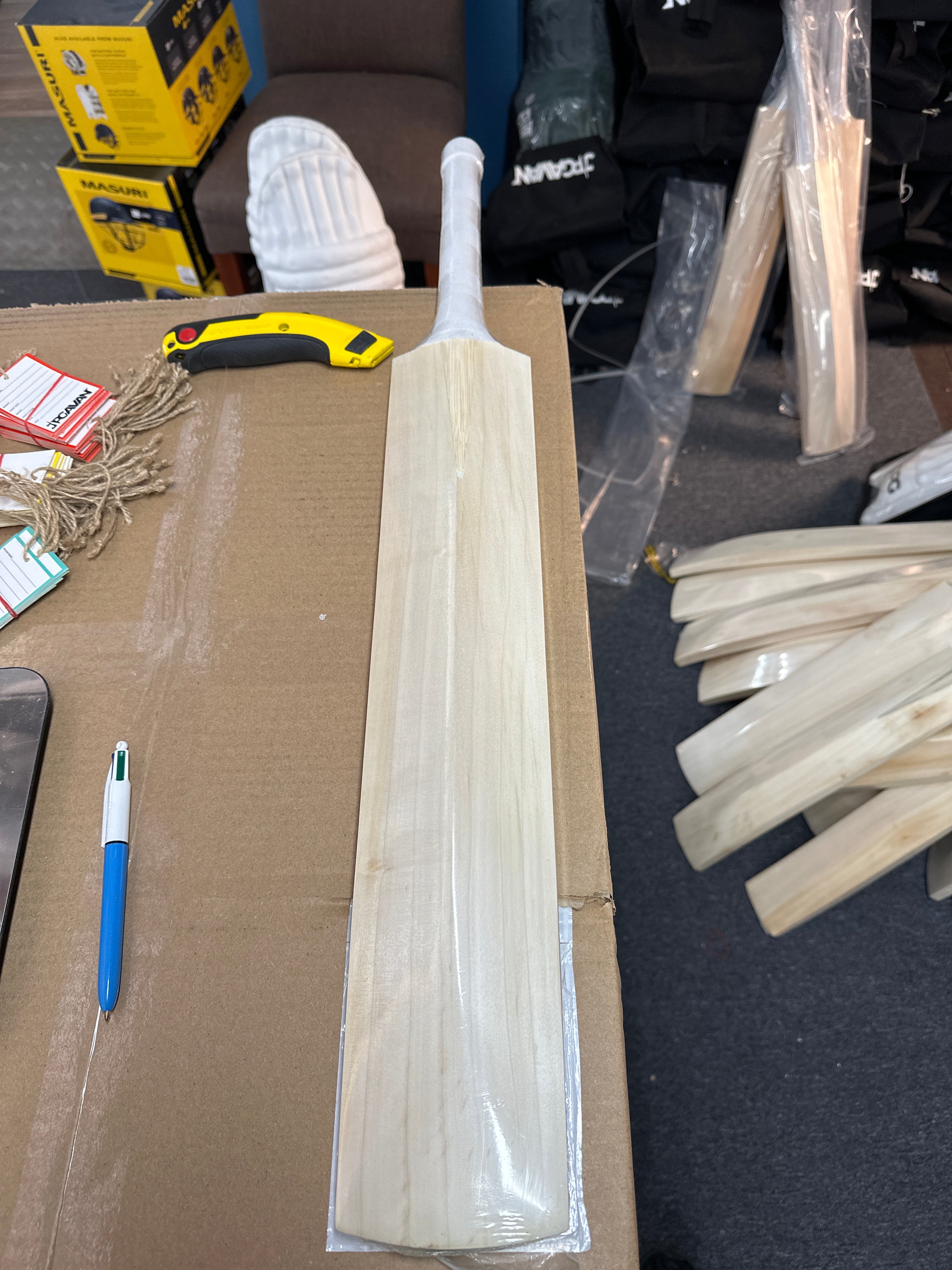 JPGavan Little Ripper Bat Cricket Bat - 113