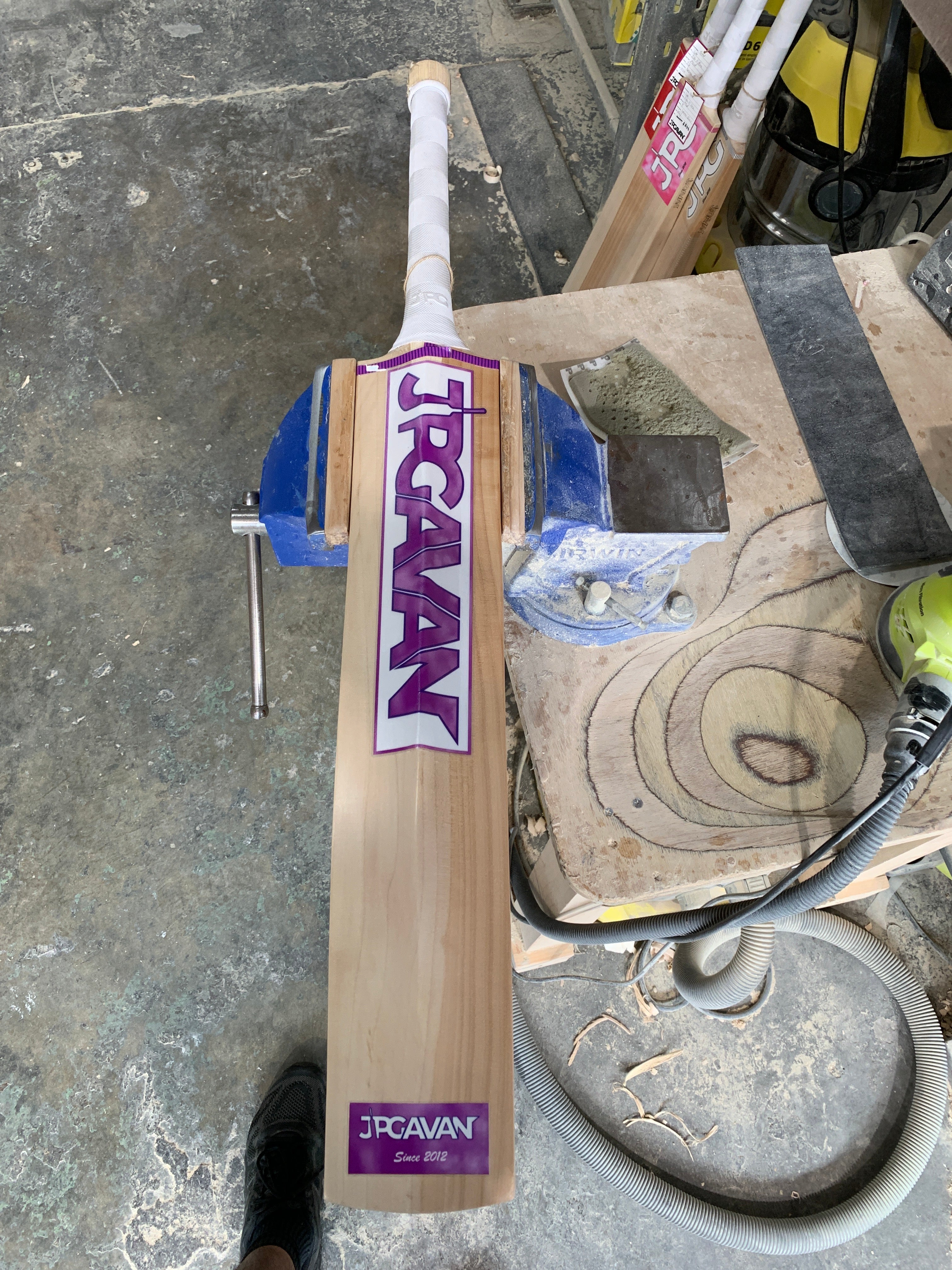 JPGavan Secret Willow Cricket Bat - 468