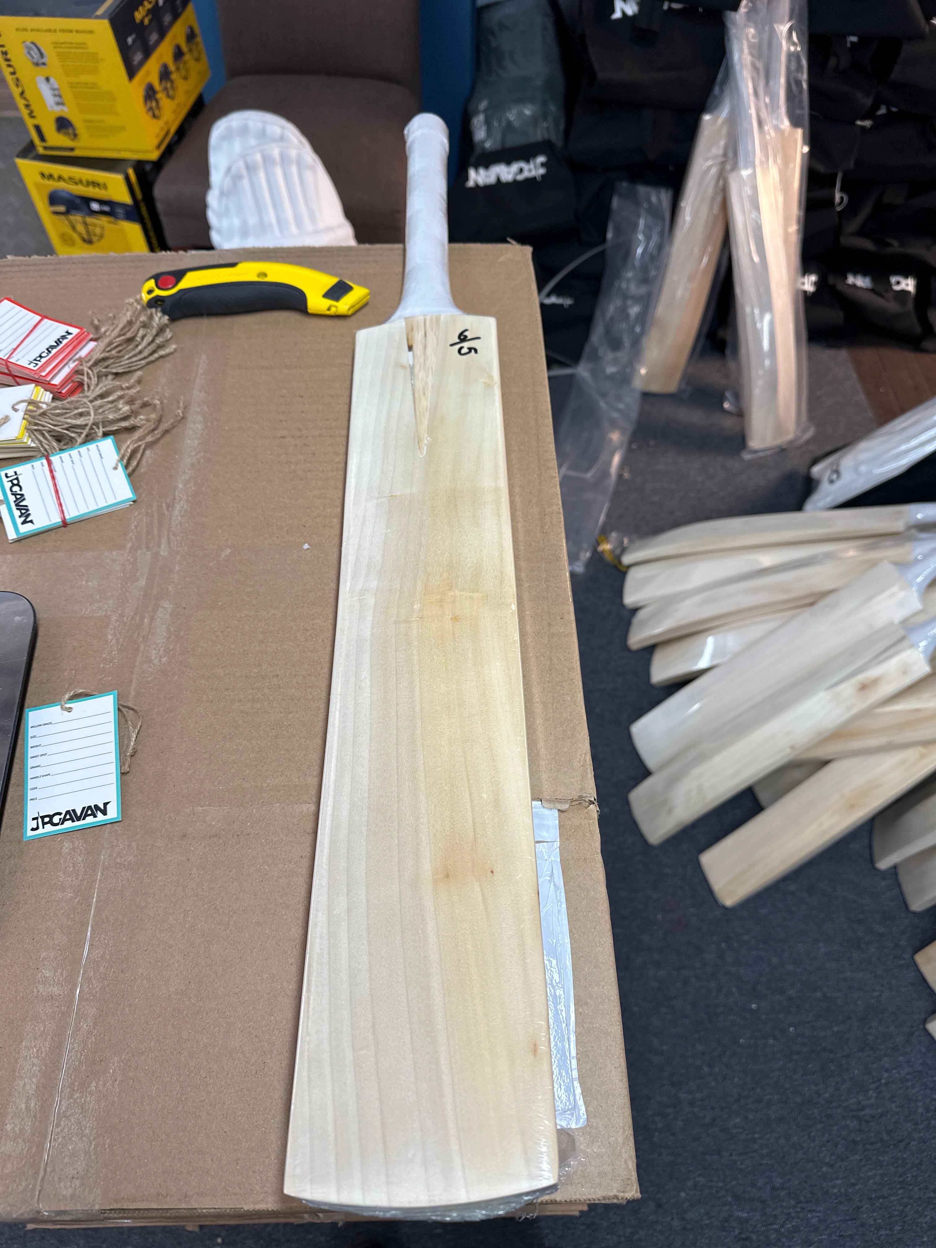 JPGavan Little Ripper Bat Cricket Bat - 116