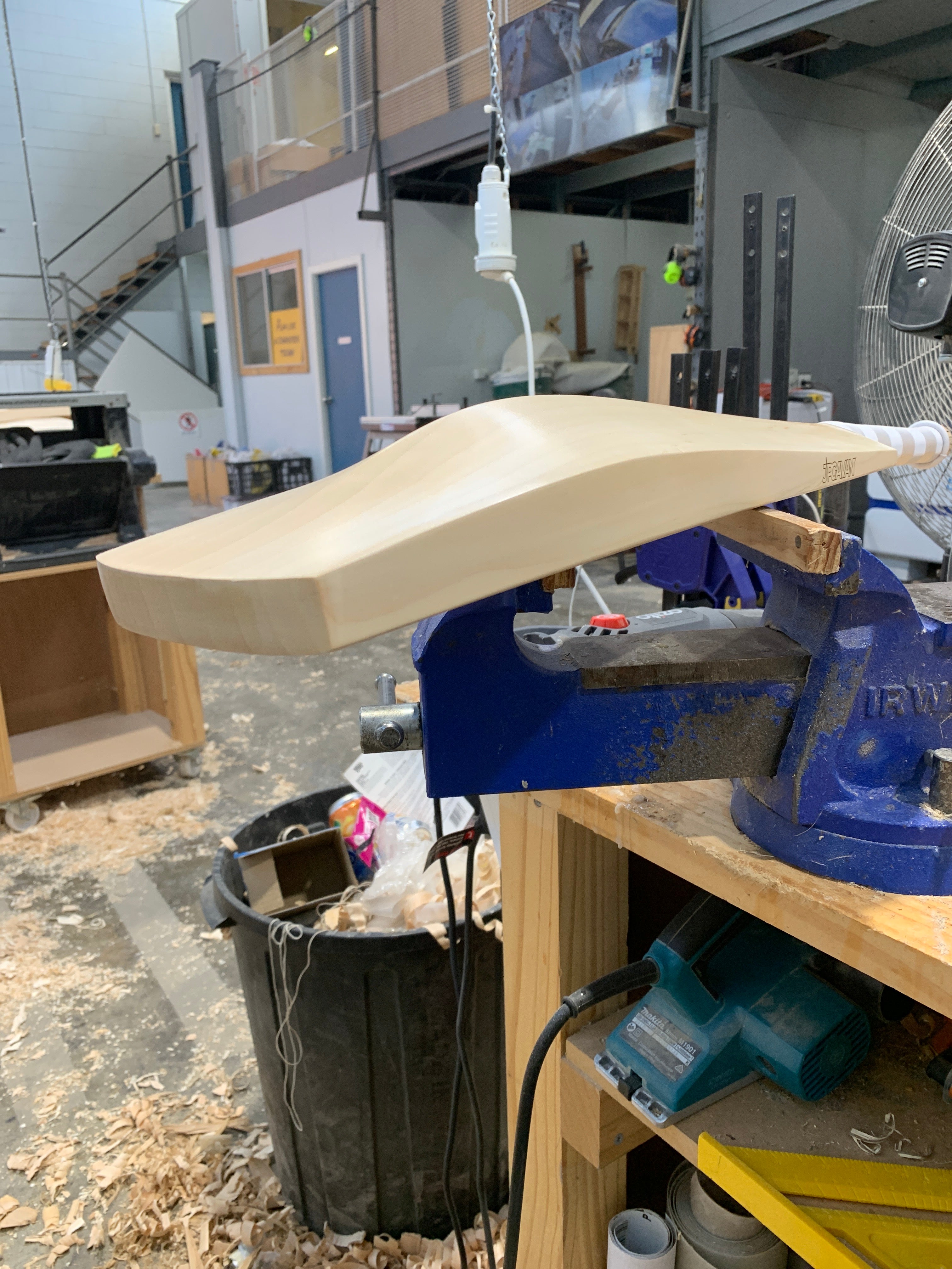 JPGavan Featherblade Cricket Bat - 158