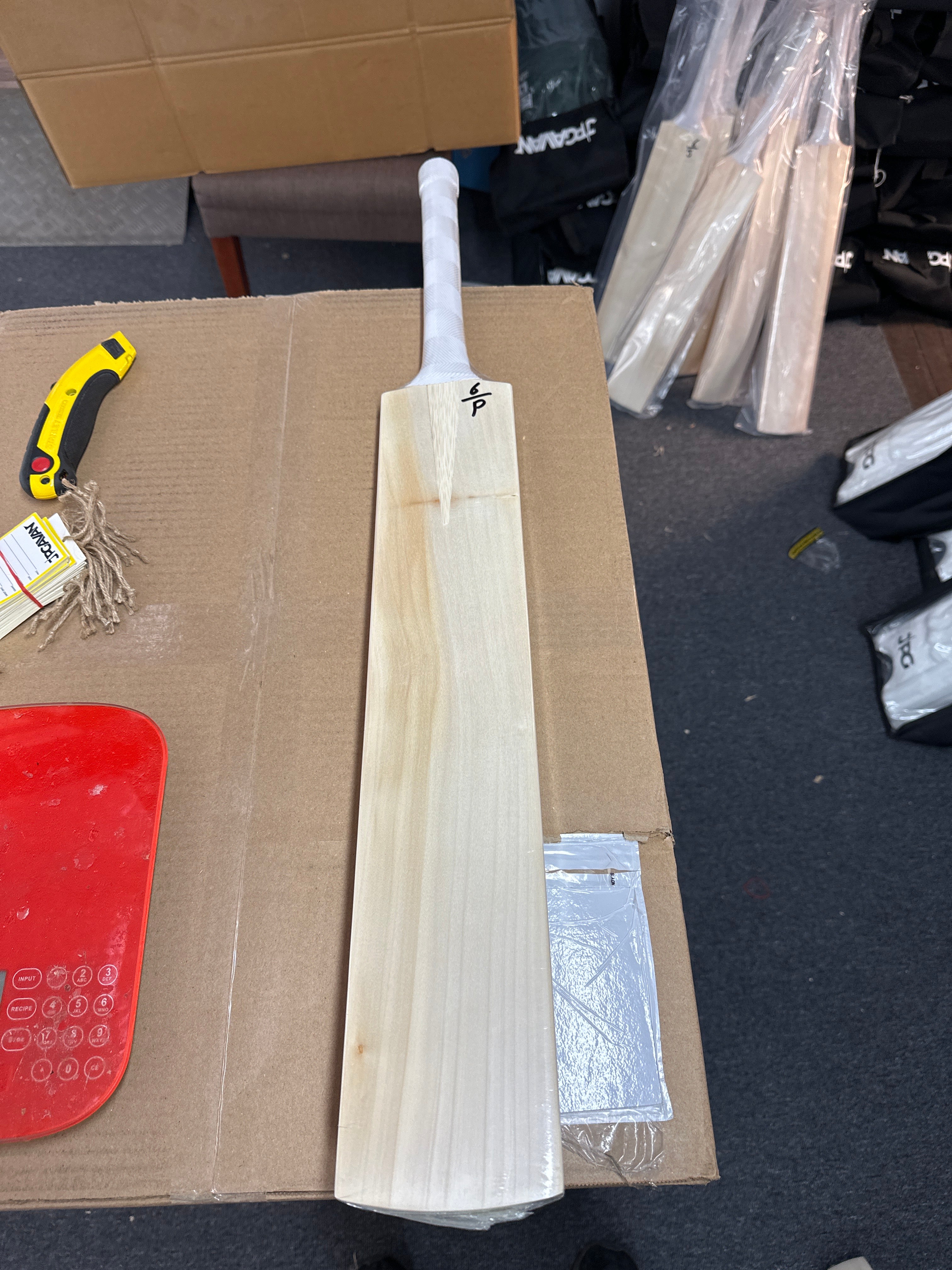 JPGavan Little Ripper+ G3 Cricket Bat - 86