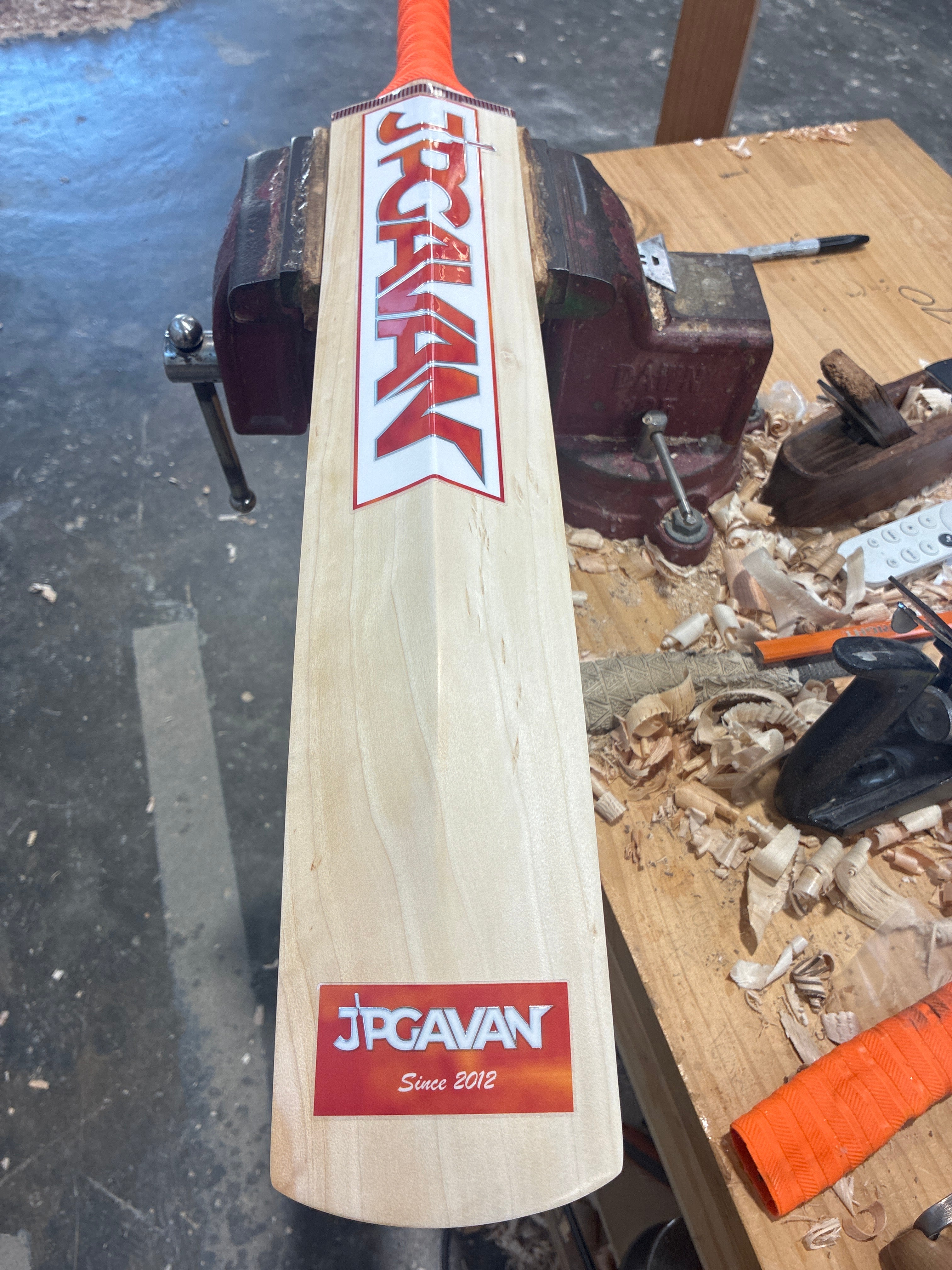 JPGavan Dutch Willow G2 Cricket Bat - 297