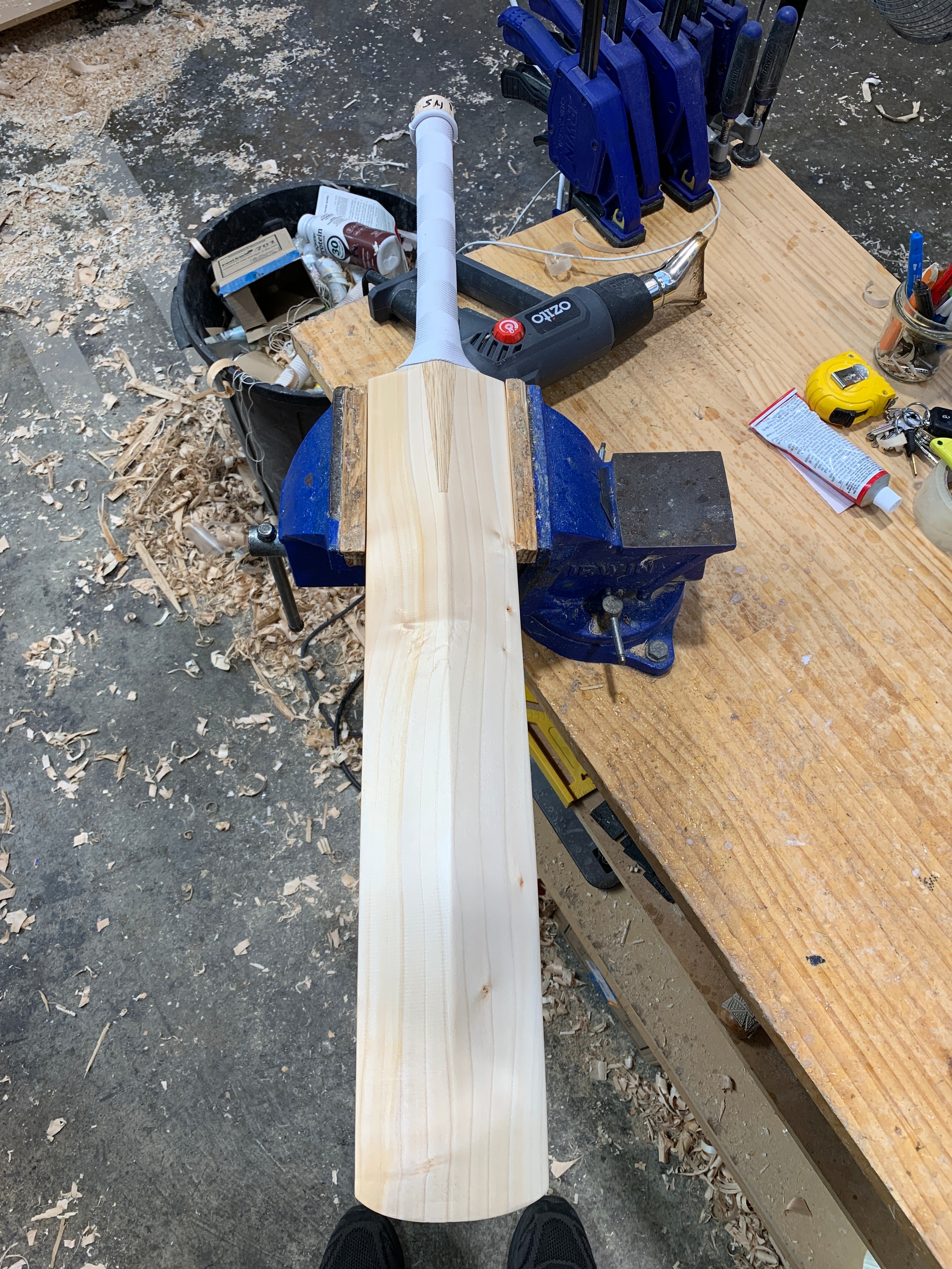 JPGavan Performance Cricket Bat - 118