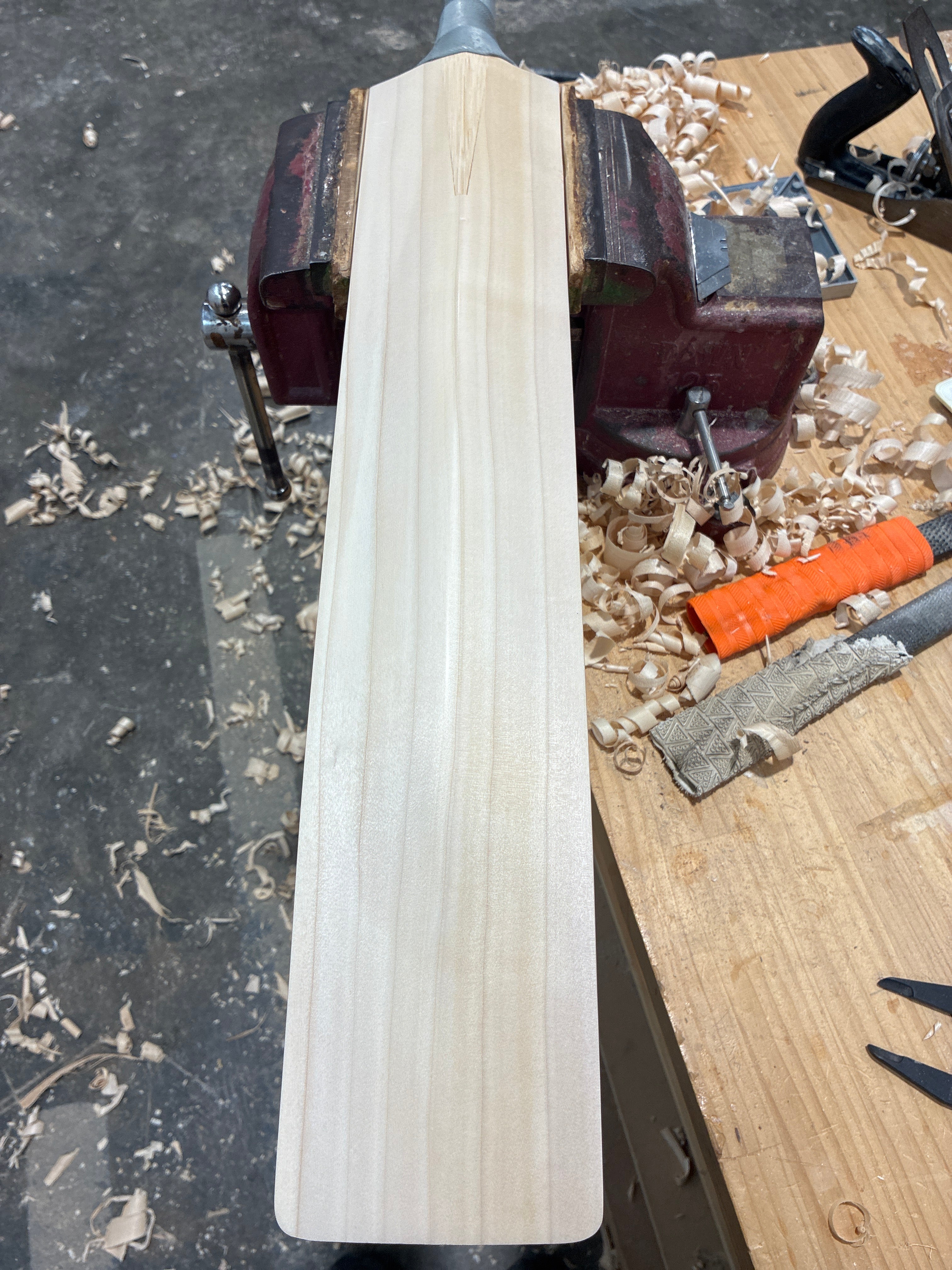 JPGavan Featherblade Cricket Bat - 336