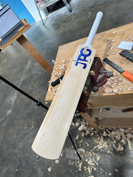 Custom JPGavan Torpedo 2.0 Cricket Bat