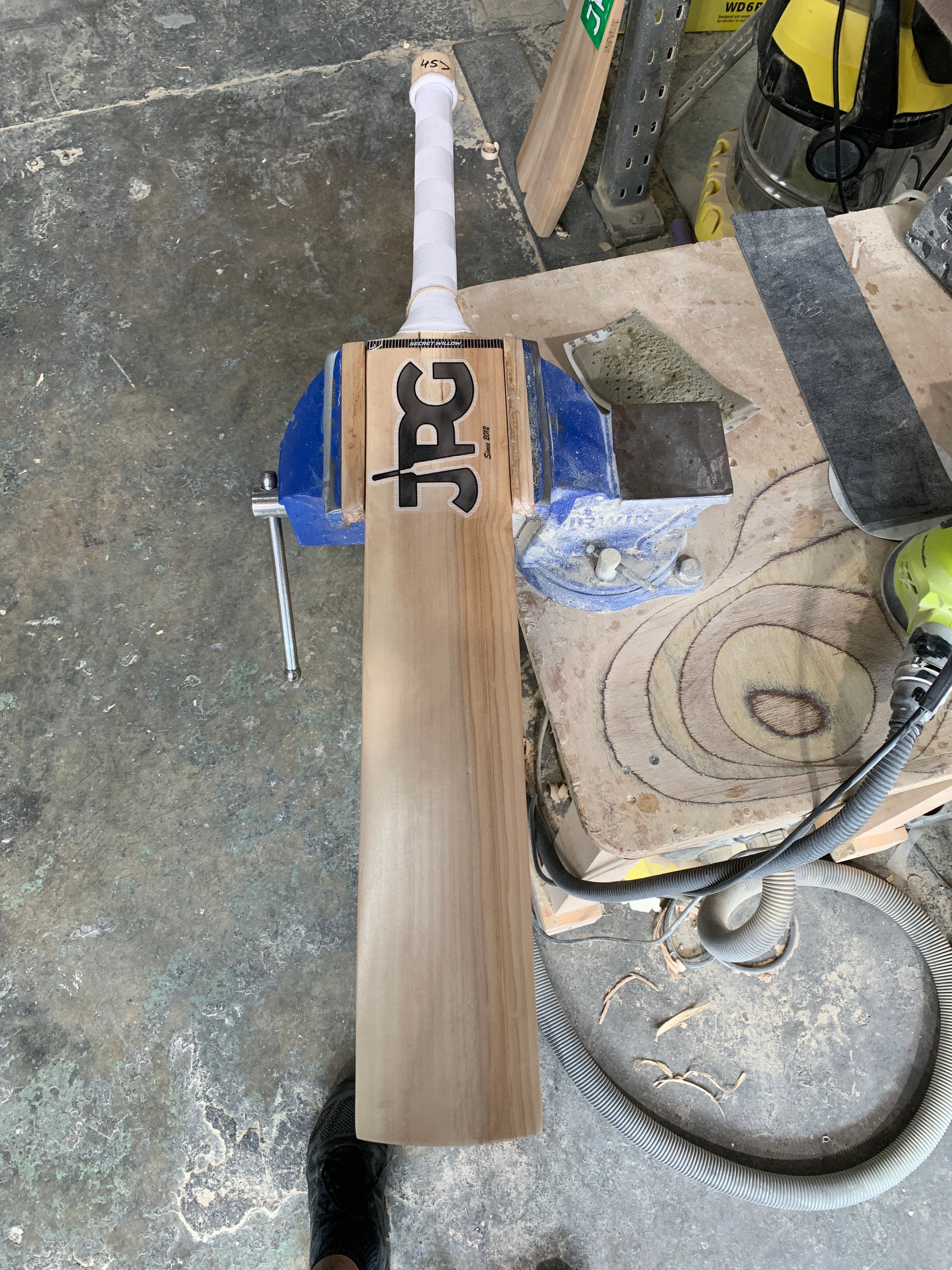 JPGavan Secret Willow Cricket Bat - 457