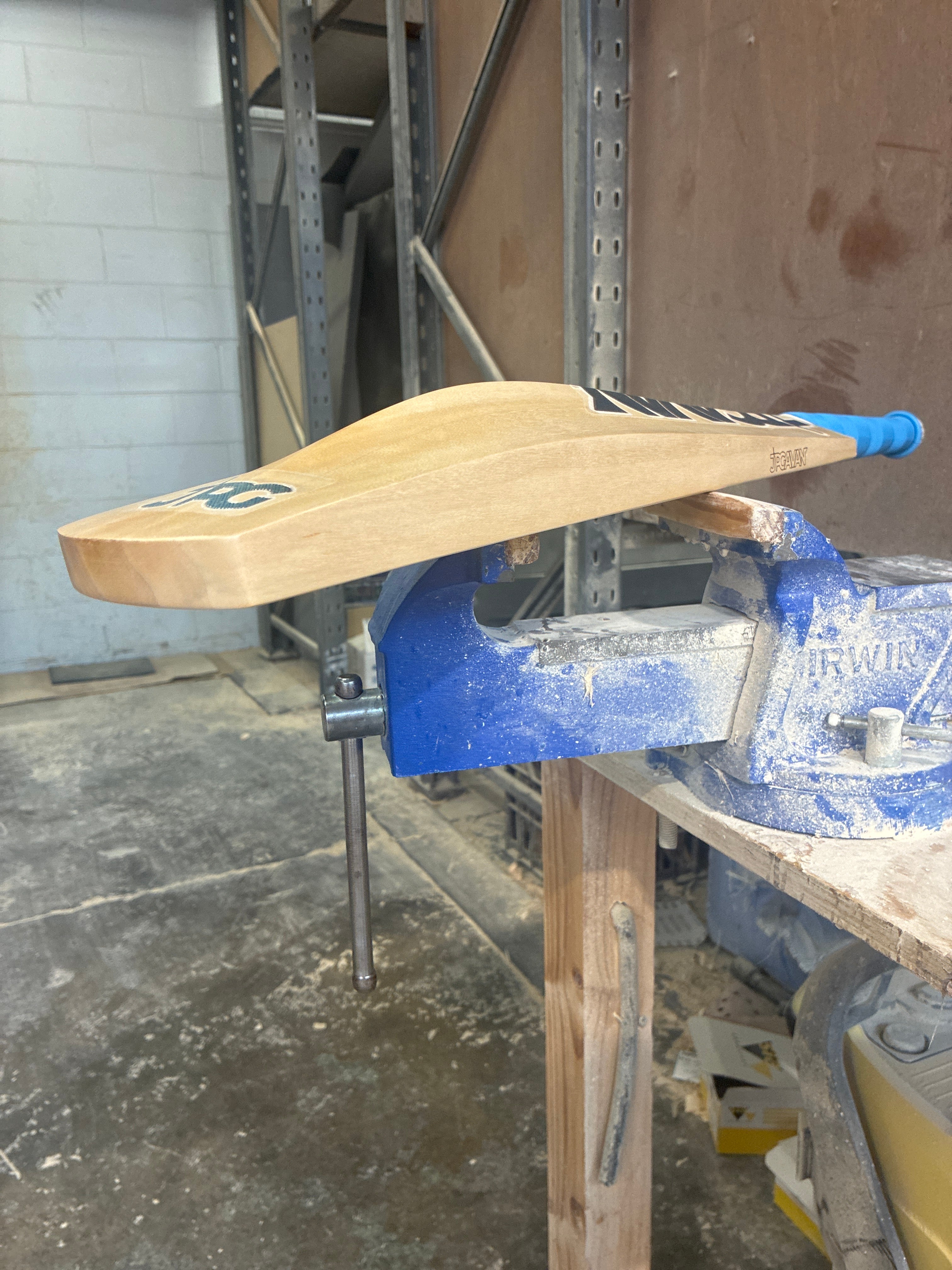 JPGavan Blue Cricket Bat - 285