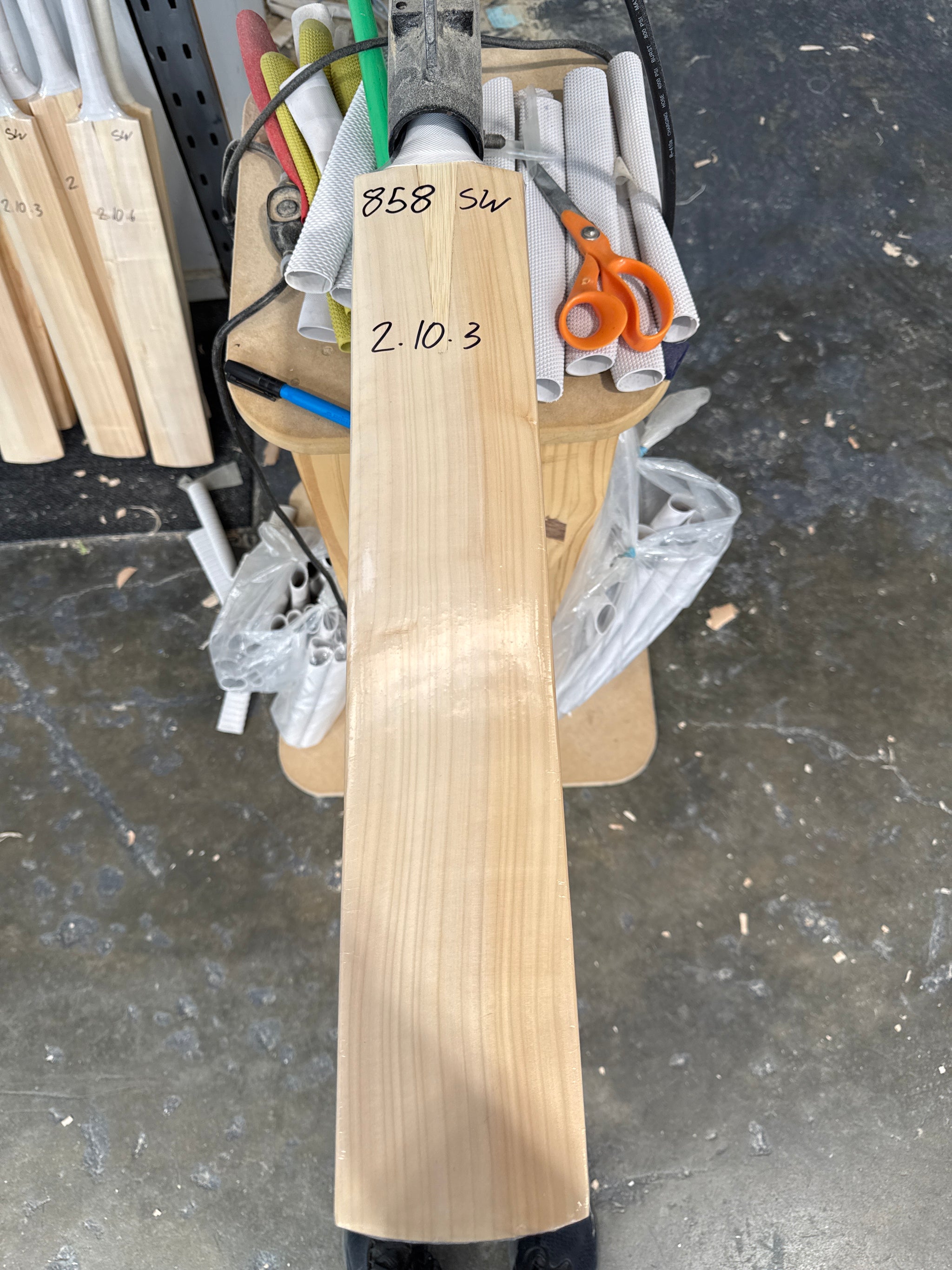 JPGavan Secret Willow Cricket Bat - 858