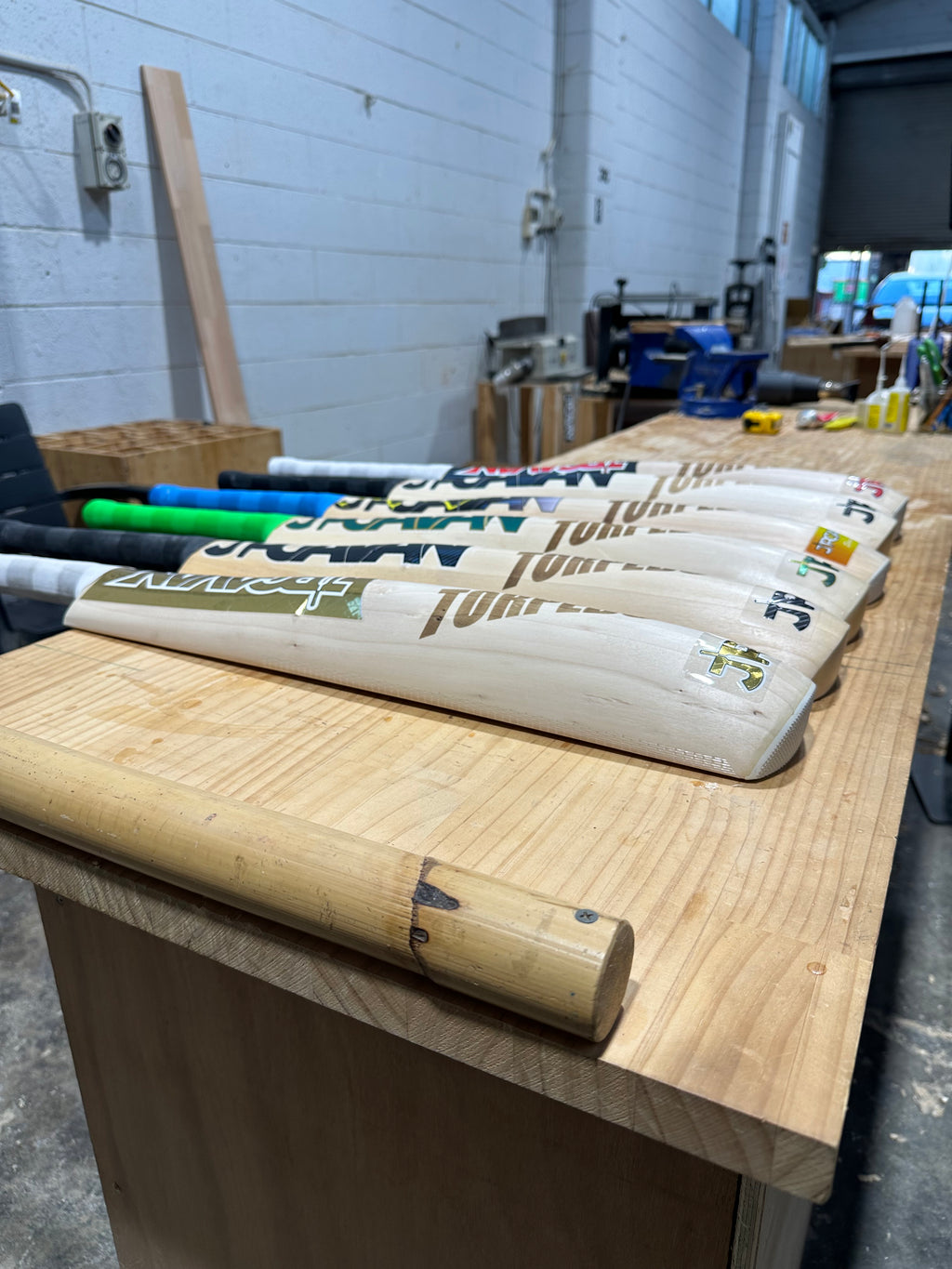 Custom JPGavan Torpedo Cricket Bat