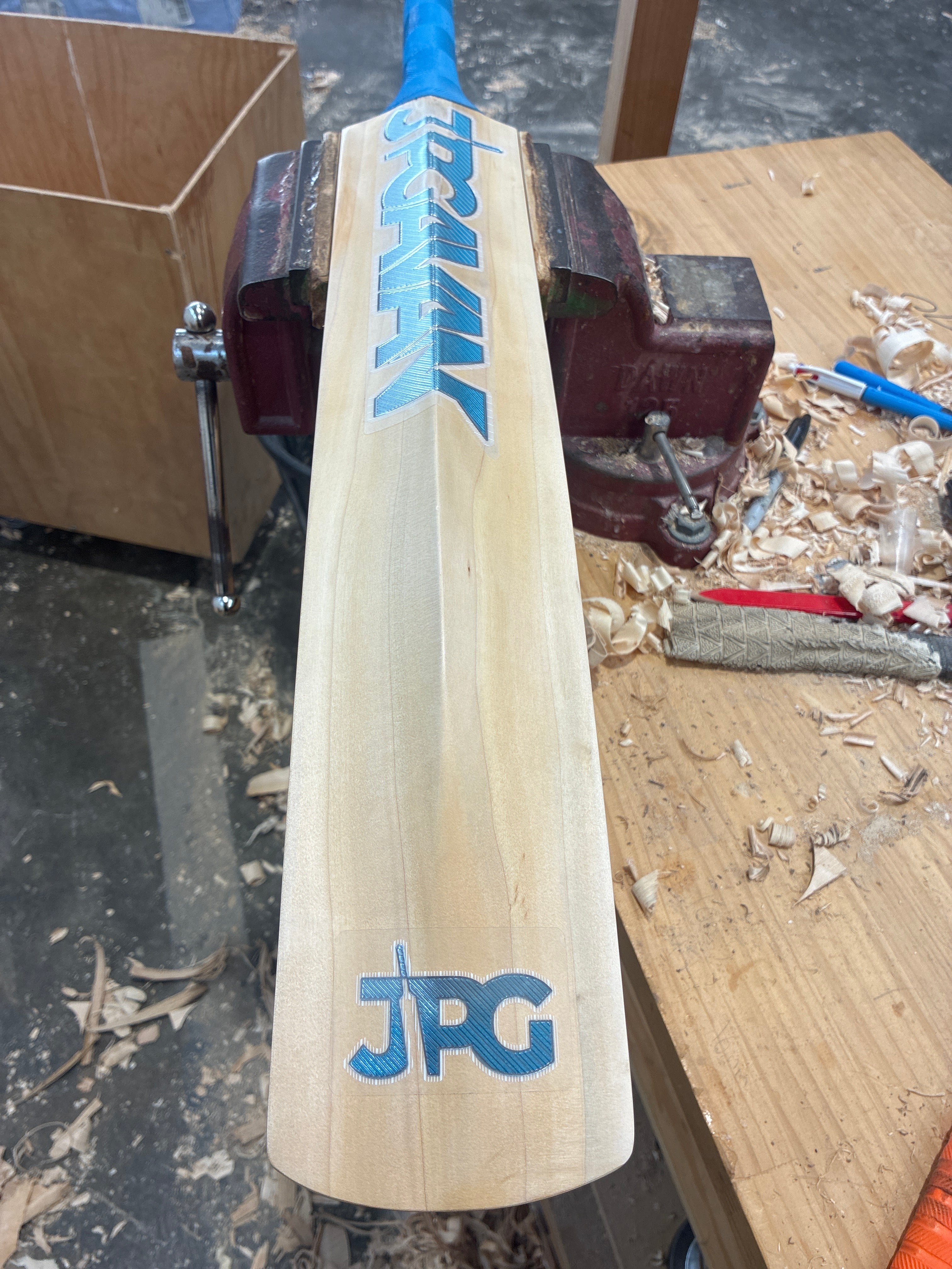 JPGavan Blue Cricket Bat - 263