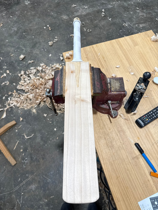 JPGavan Little Ripper+ G1 Cricket Bat - 13