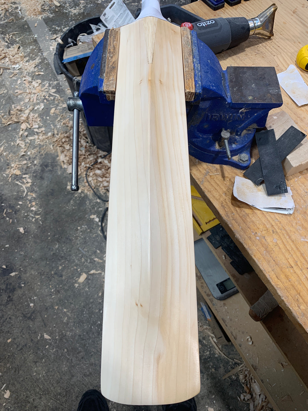 JPGavan Limited Edition Cricket Bat - 189