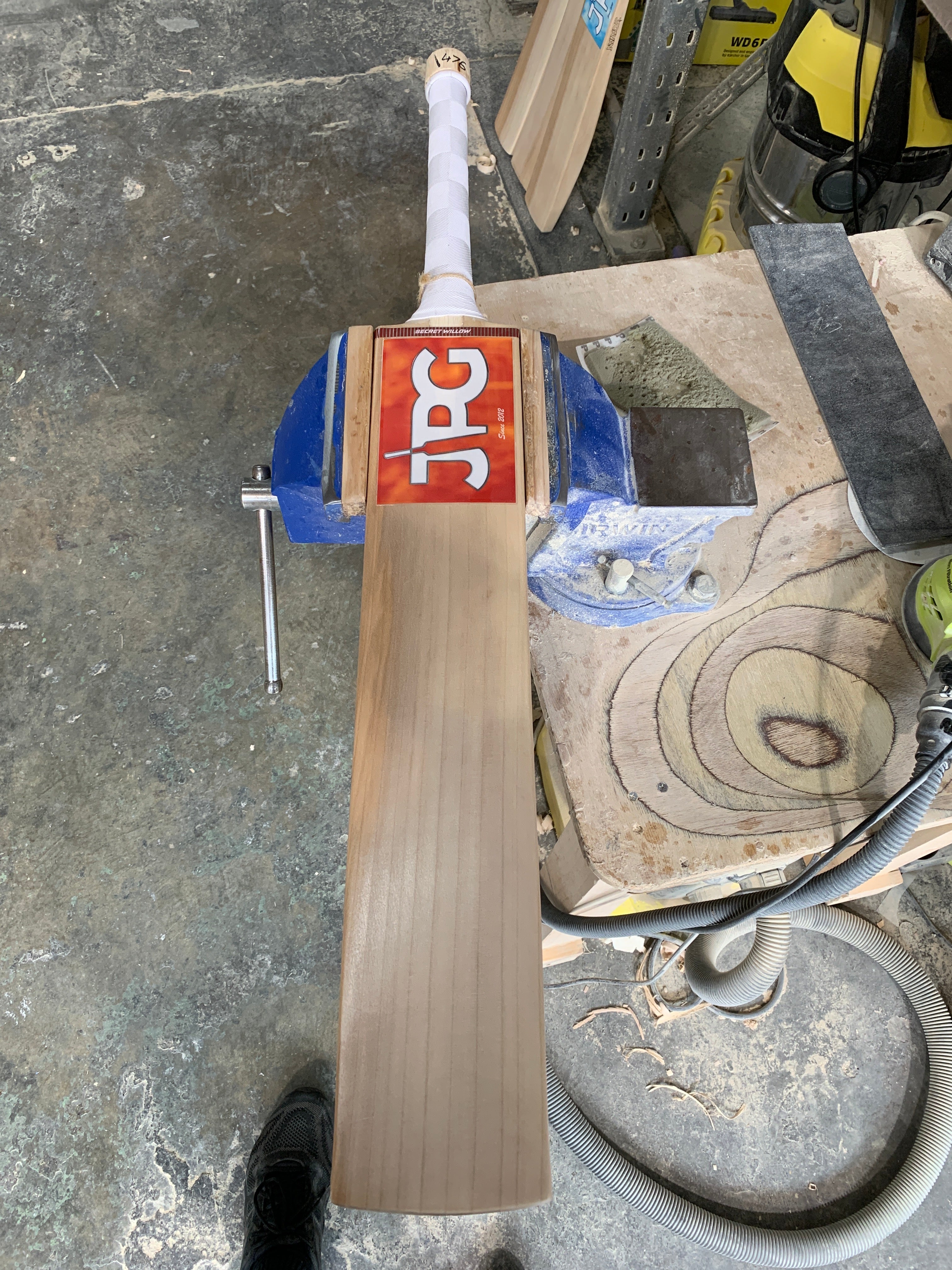 JPGavan Secret Willow Cricket Bat - 476