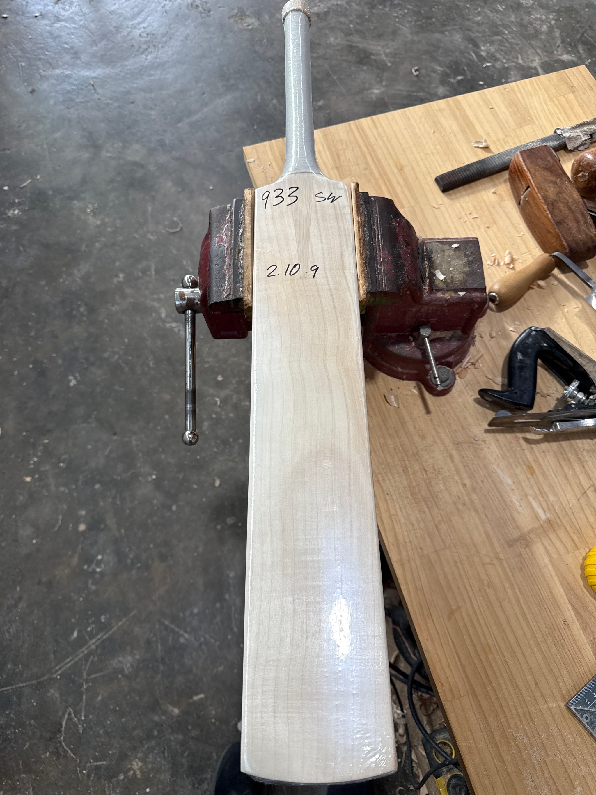 JPGavan Secret Willow Cricket Bat - 933