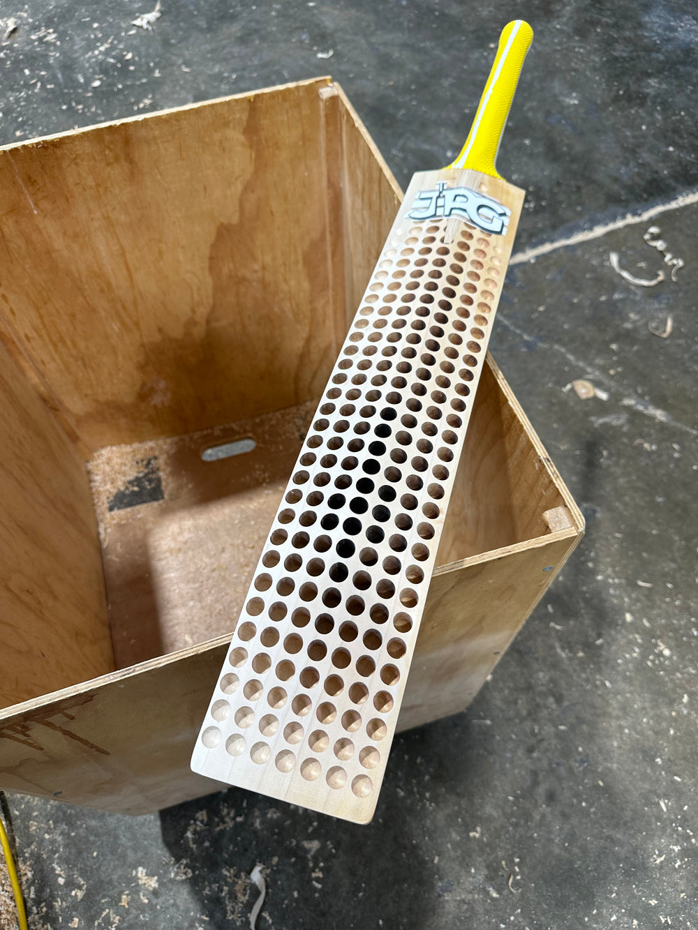JPGavan Performance Cricket Bat - April Fools day exclusive, photo 1