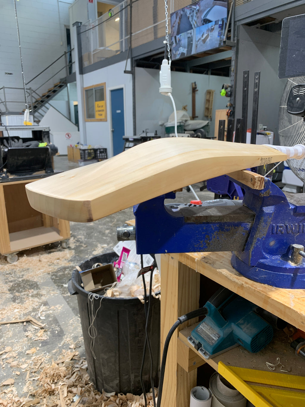 JPGavan Performance Cricket Bat - 142