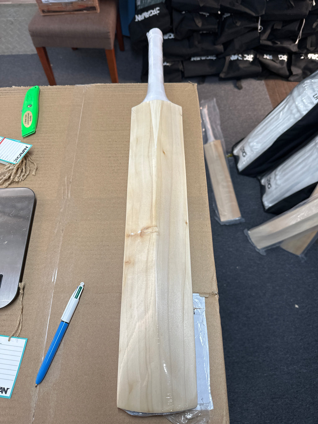 JPGavan Little Ripper Bat Cricket Bat - 74