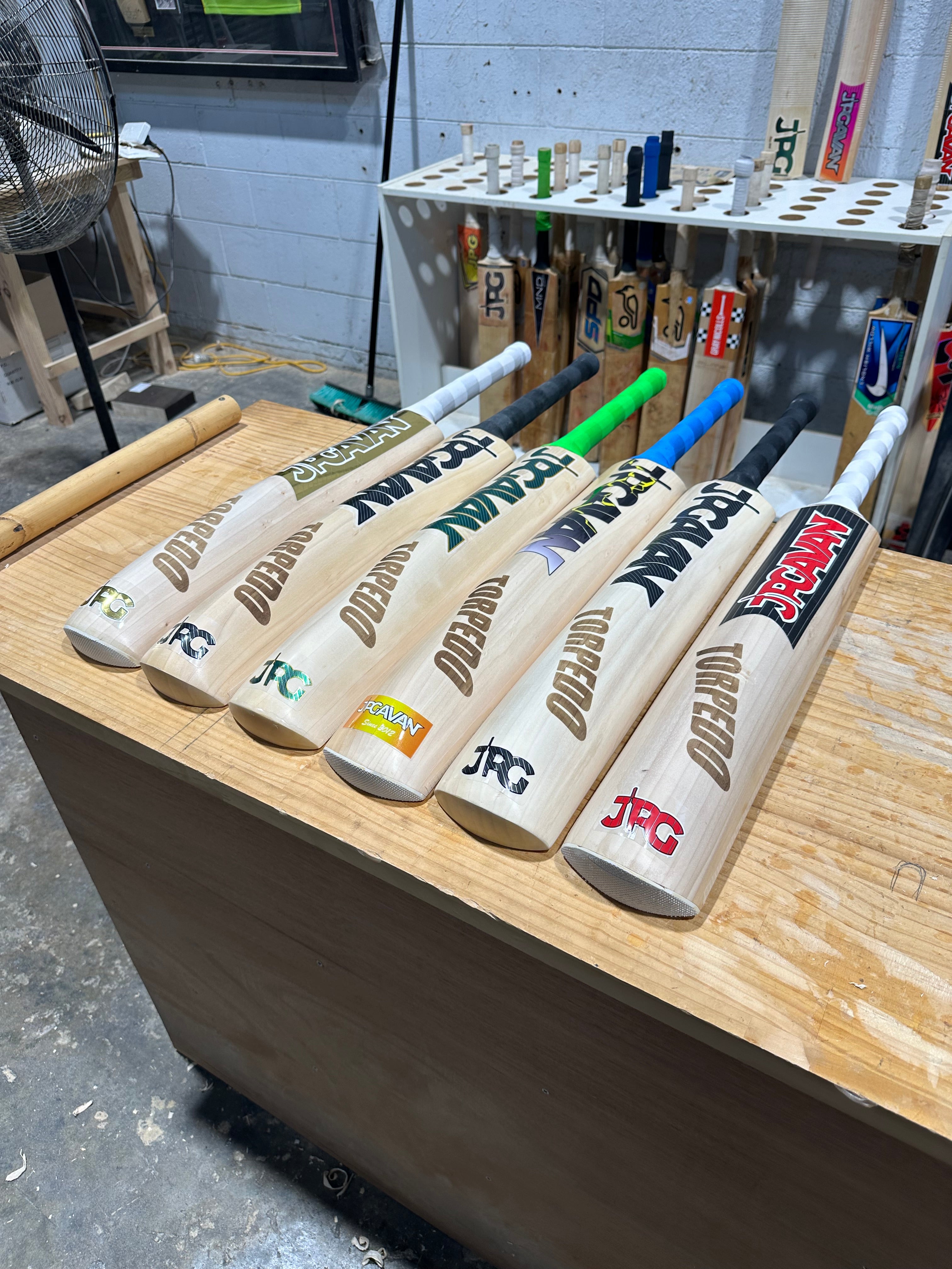 Custom JPGavan Torpedo Cricket Bat