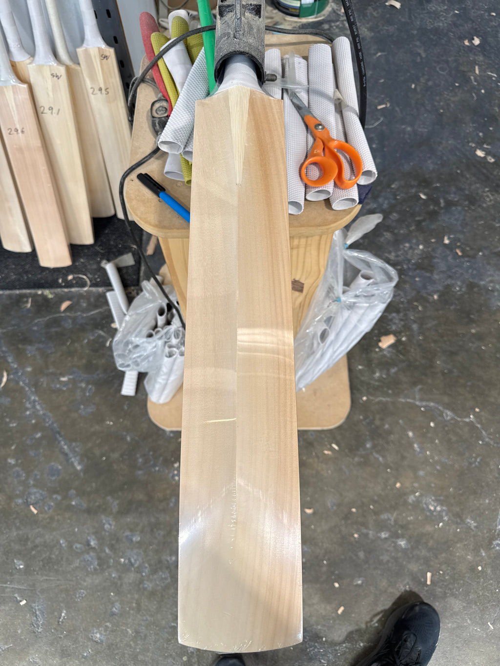 JPGavan Secret Willow Cricket Bat - 853