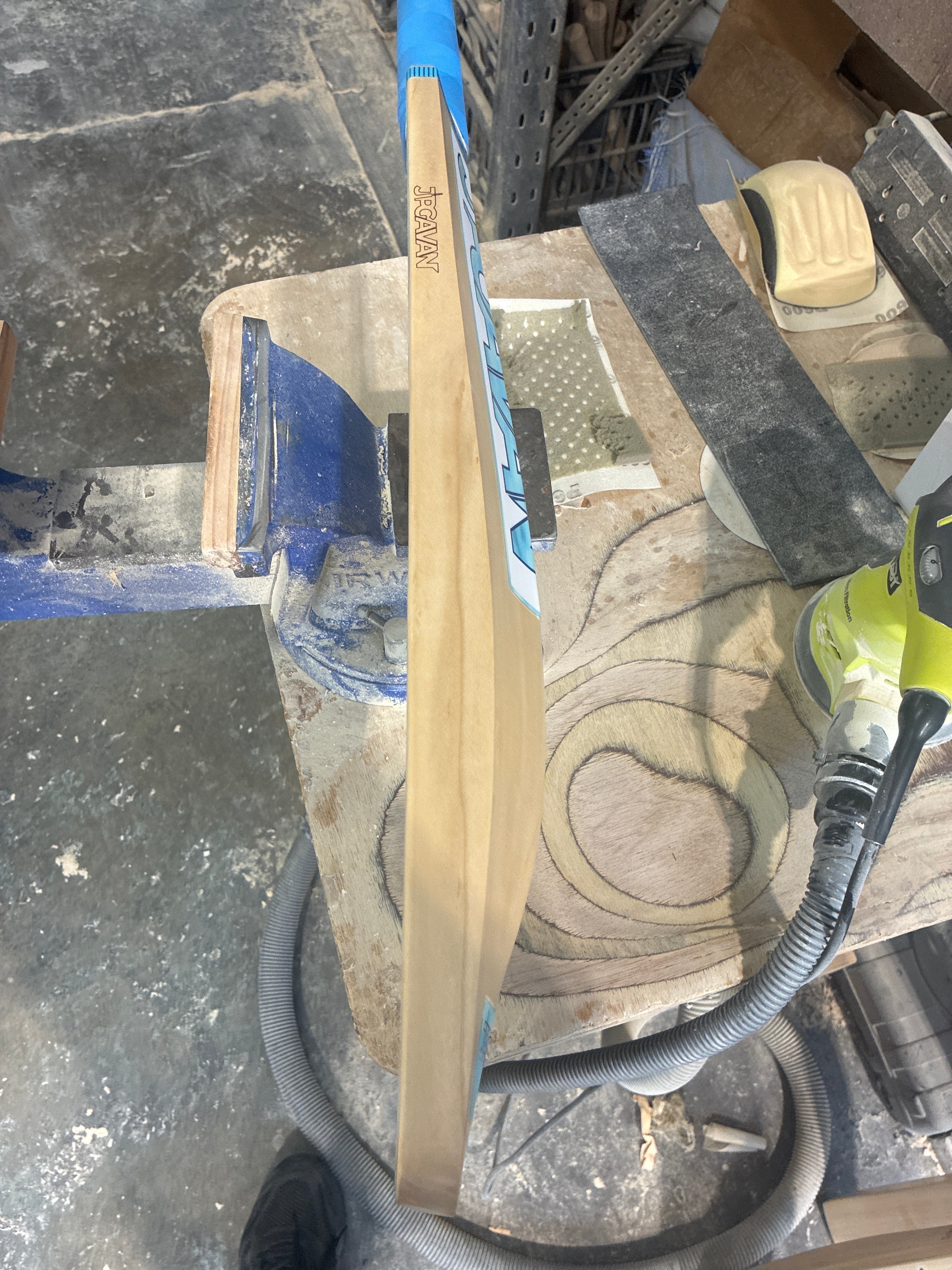 JPGavan Blue Cricket Bat - 283