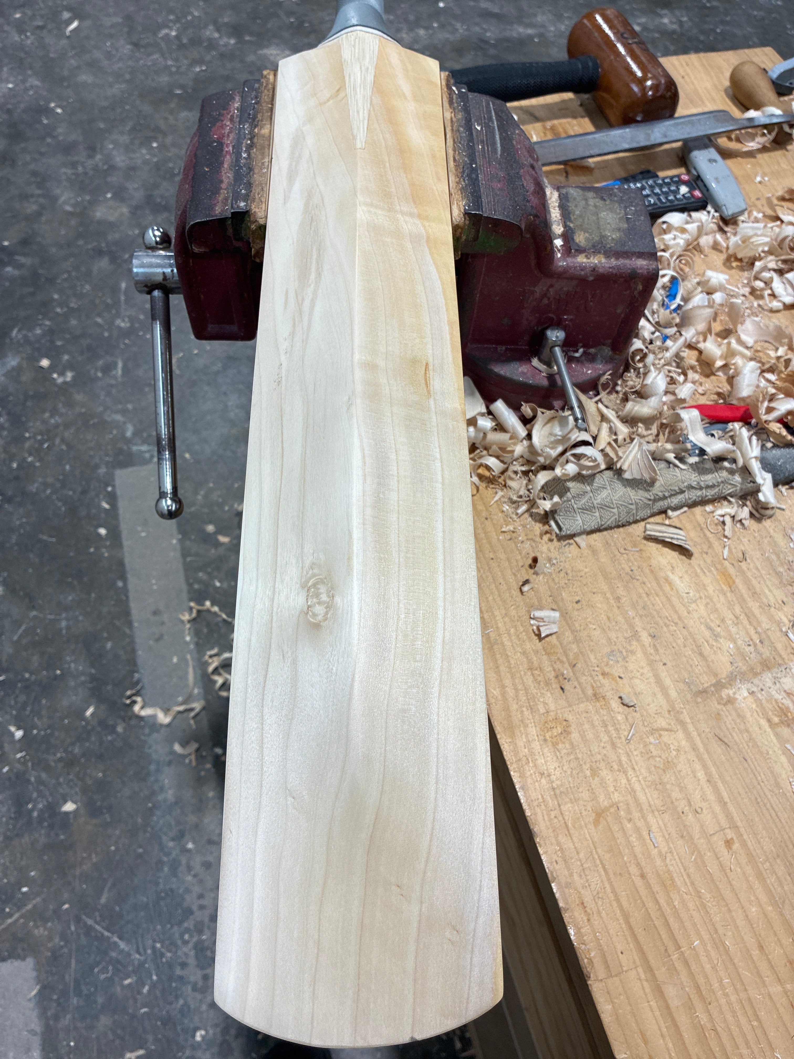 JPGavan Performance Cricket Bat - 329