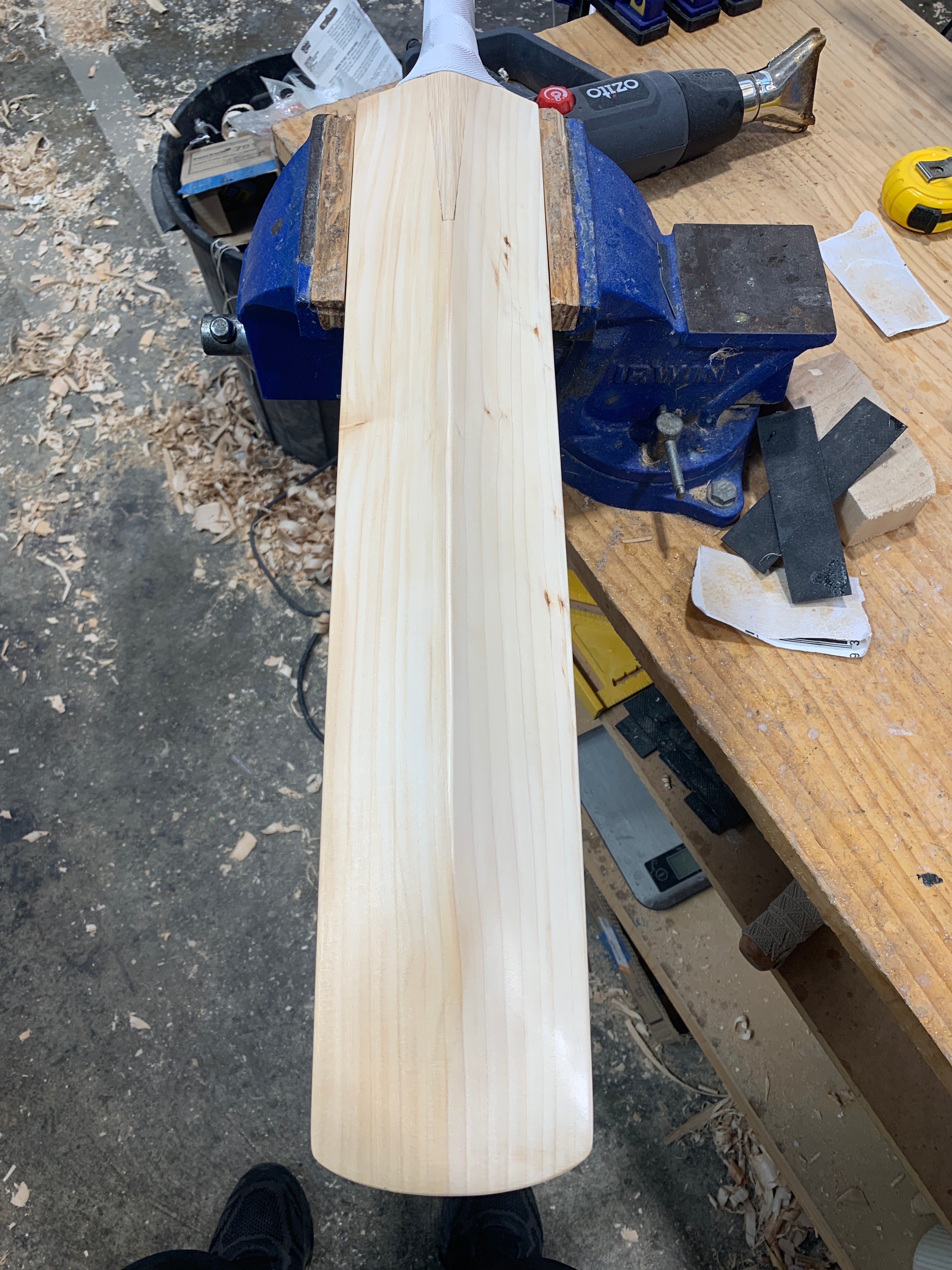 JPGavan Limited Edition Cricket Bat - 188