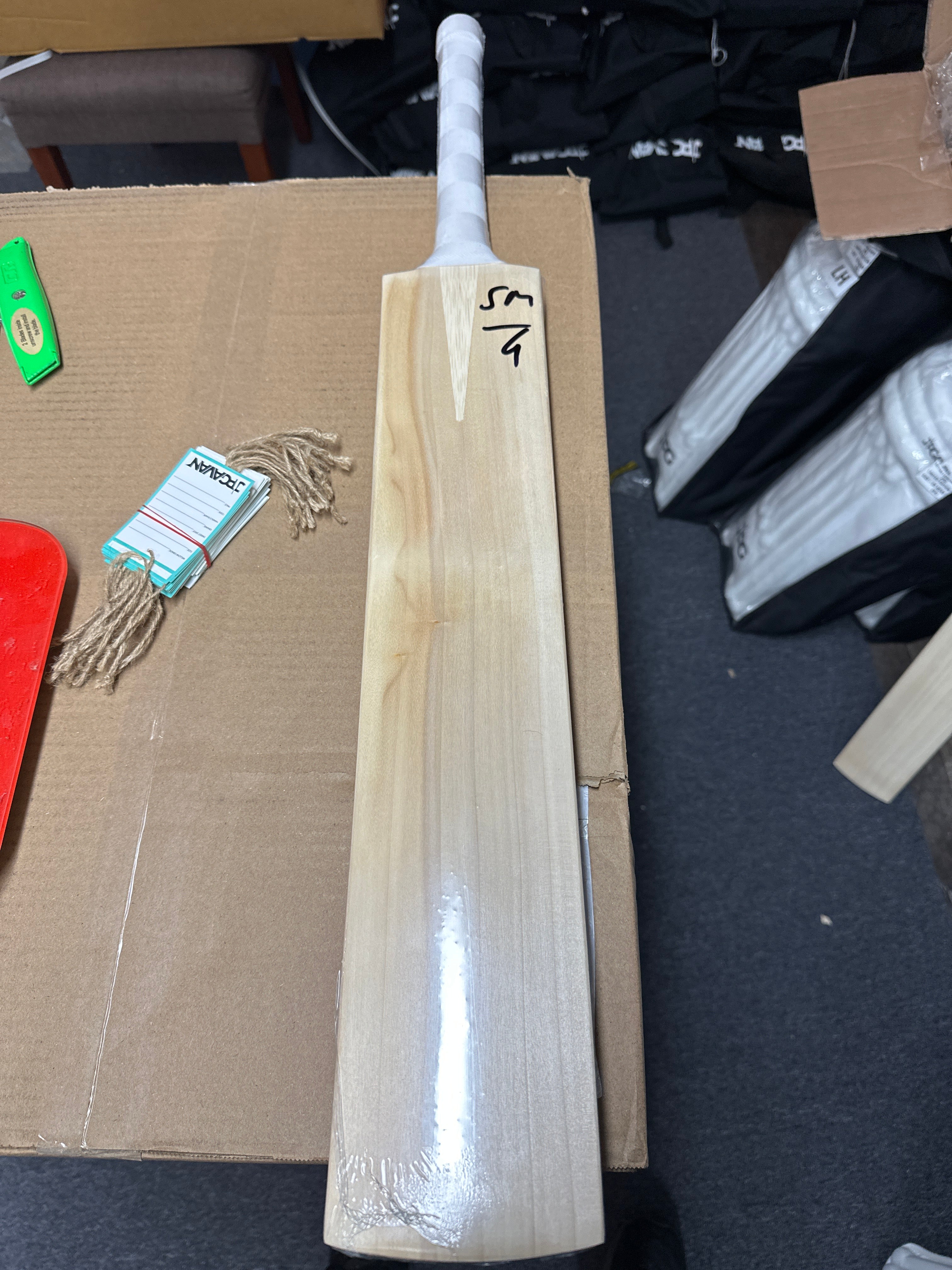 JPGavan Little Ripper Bat Cricket Bat - 43
