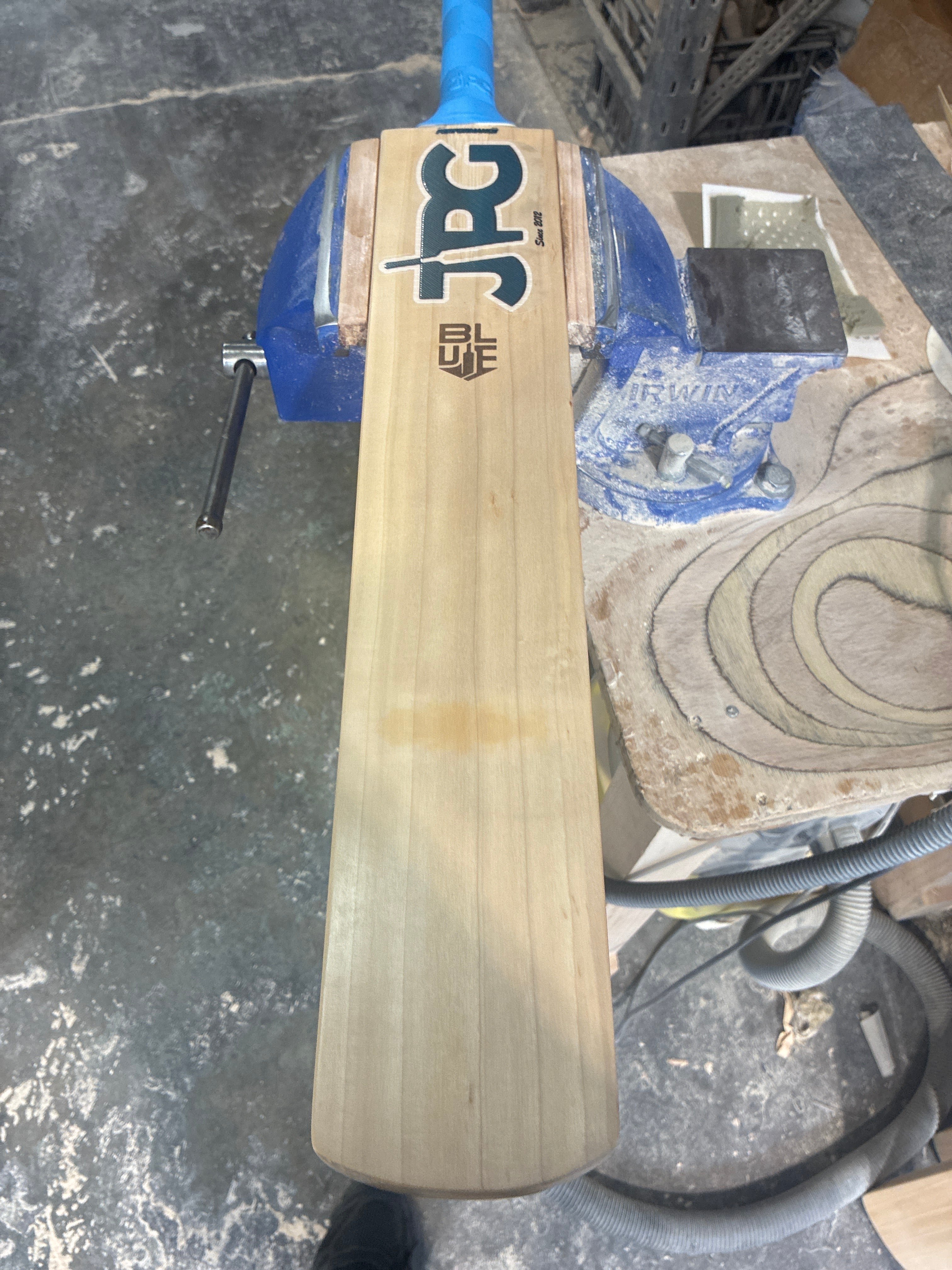 JPGavan Blue Cricket Bat - 285