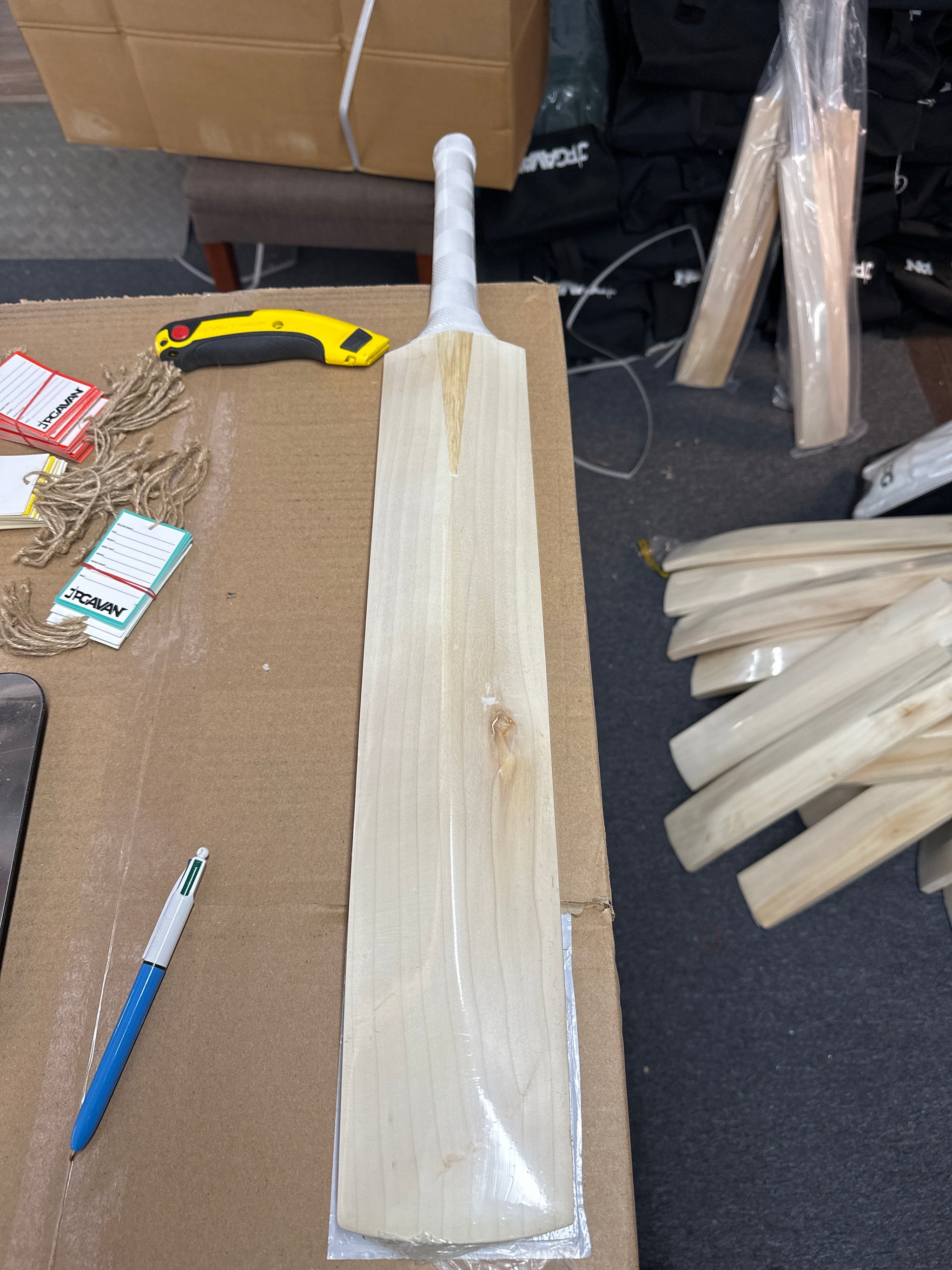 JPGavan Little Ripper Bat Cricket Bat - 109