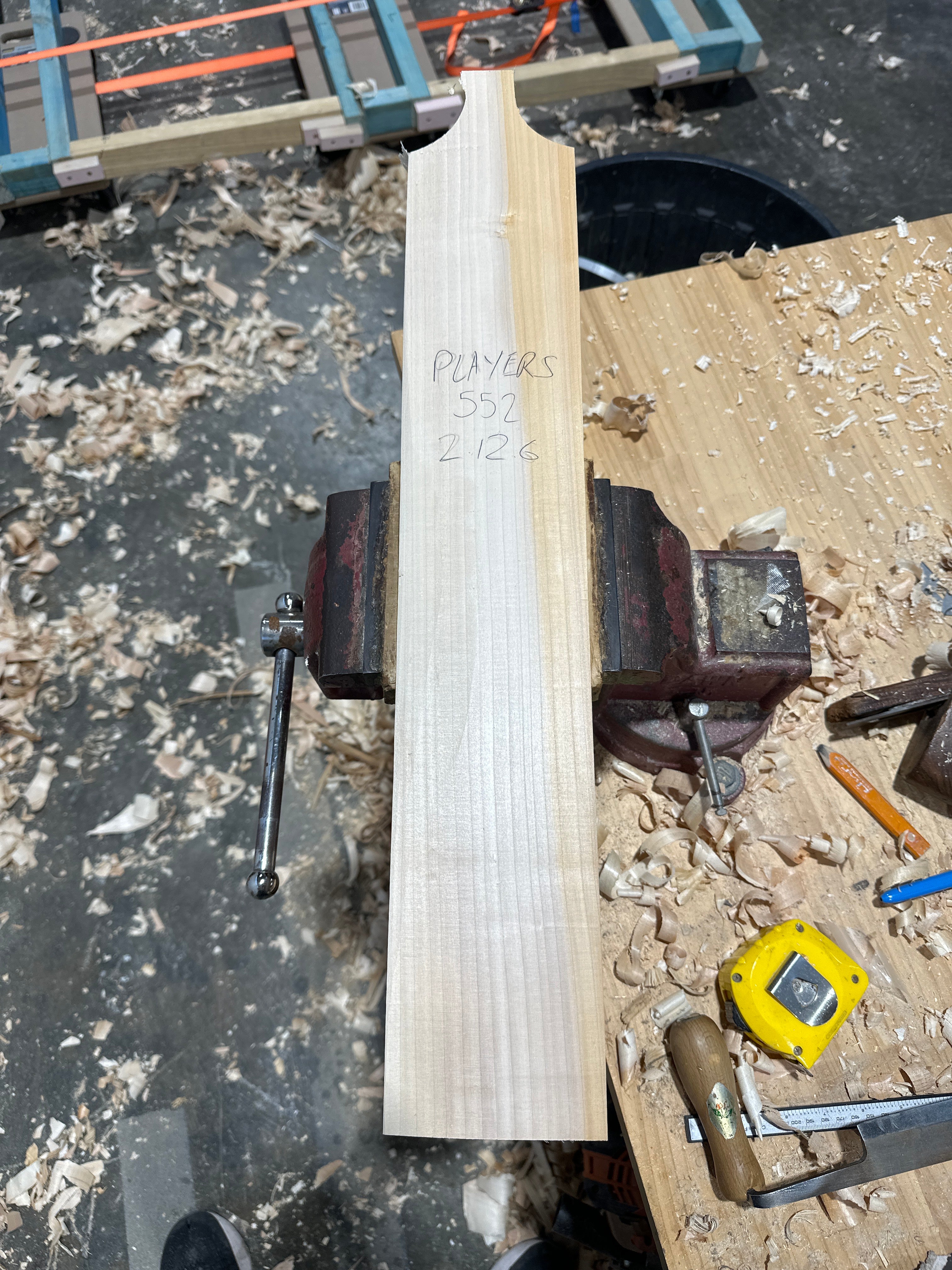 JPGavan Featherblade - 552