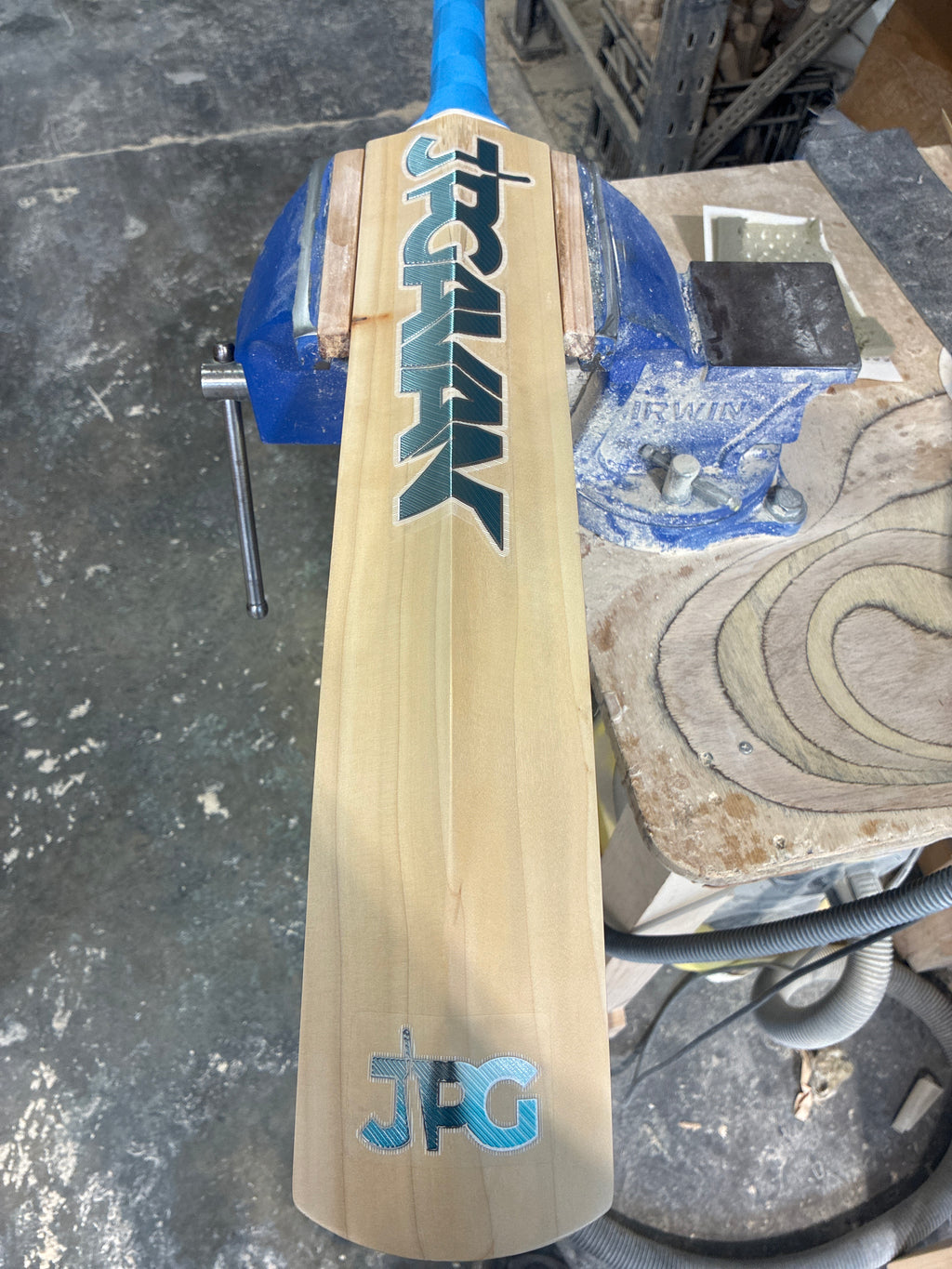 JPGavan Blue Cricket Bat - 286