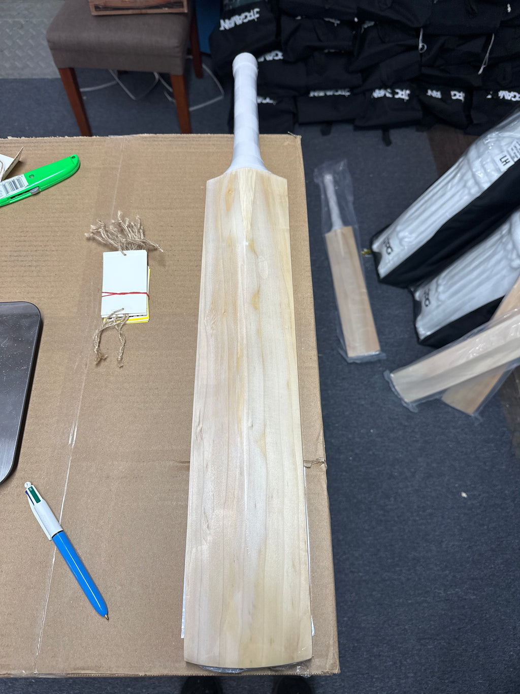 JPGavan Little Ripper+ G3 Cricket Bat - 68