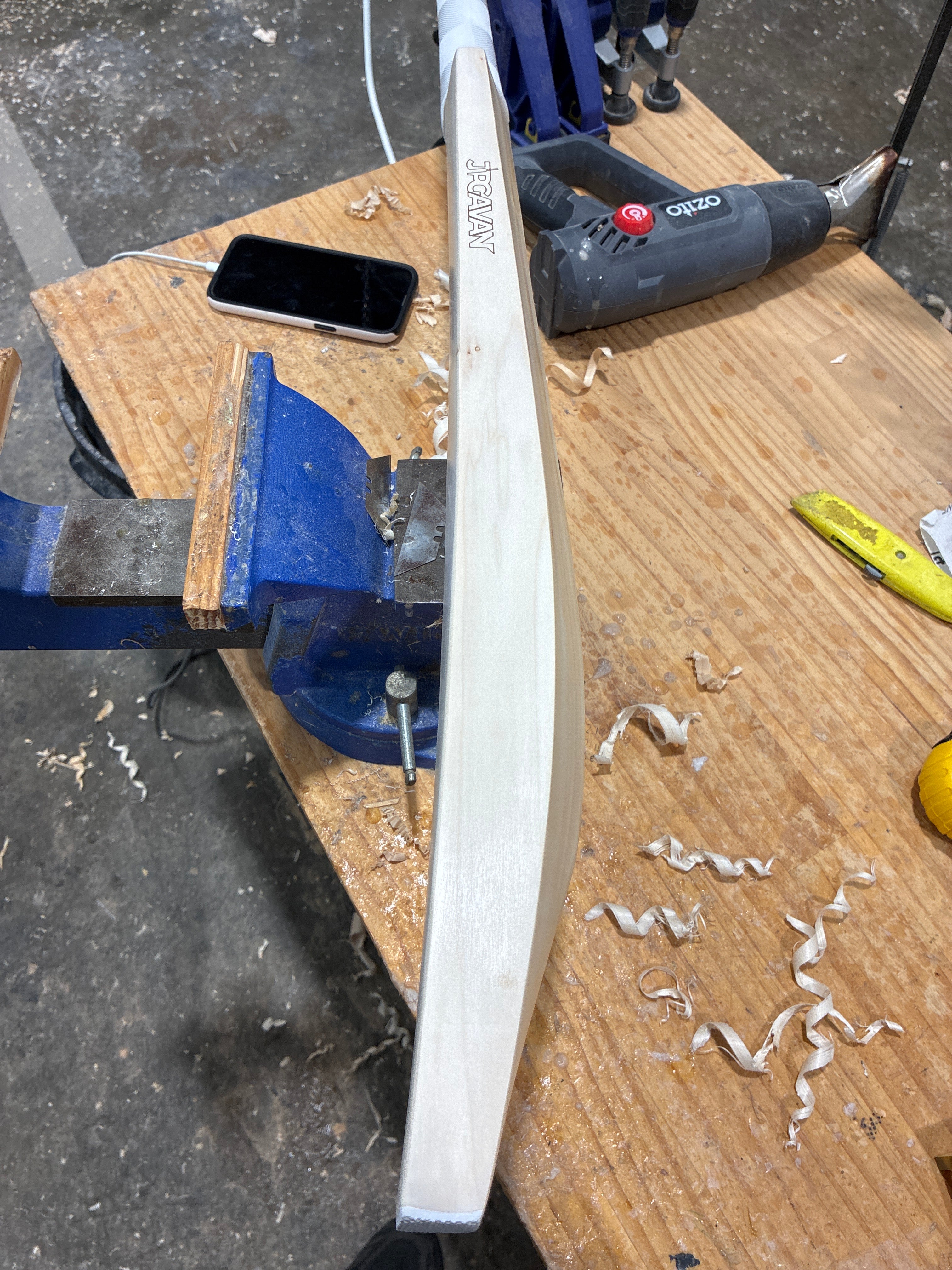 JPGavan Little Ripper+ G1 Cricket Bat - 55