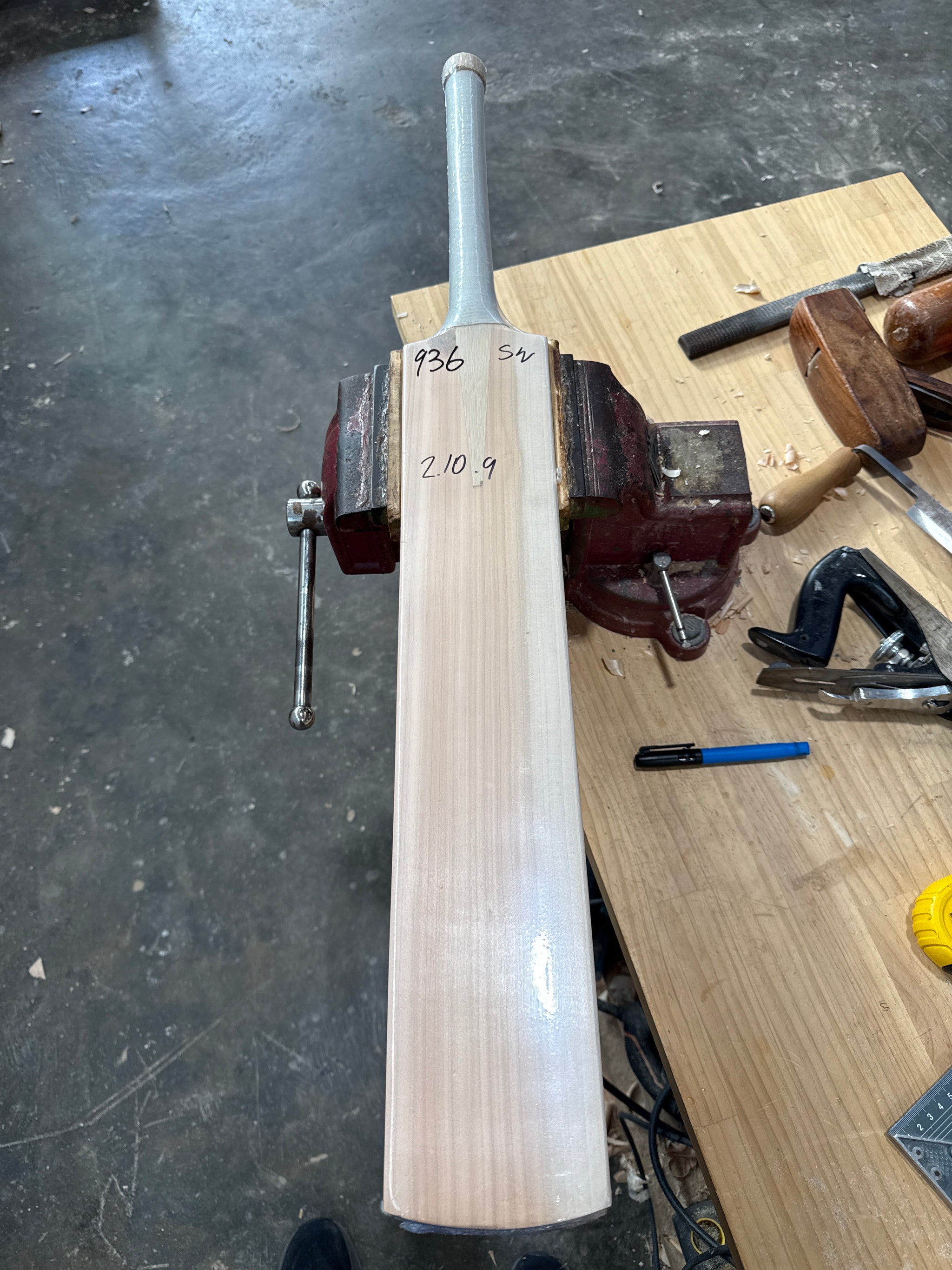 JPGavan Secret Willow Cricket Bat - 936