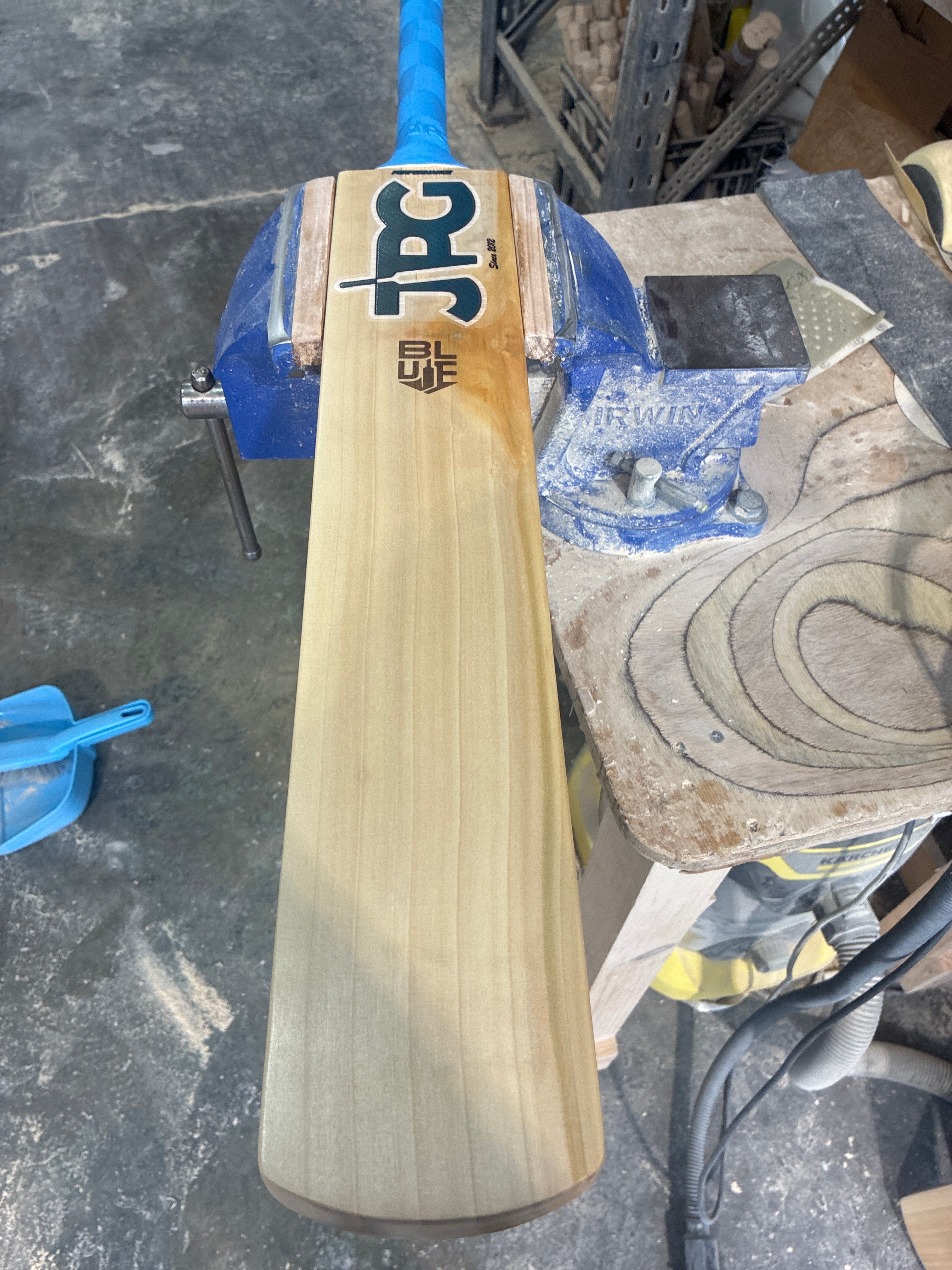 JPGavan Blue Cricket Bat - 282