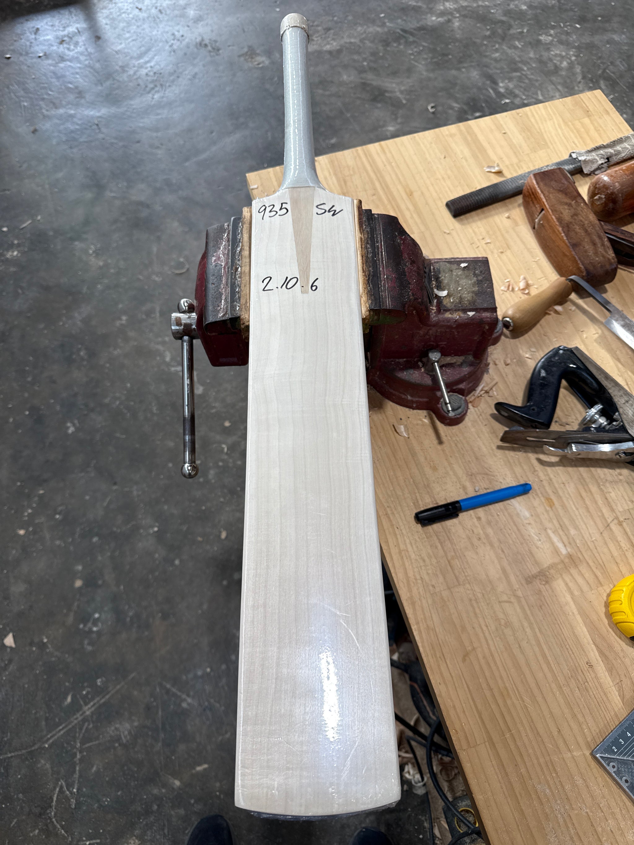 JPGavan Secret Willow Cricket Bat - 935