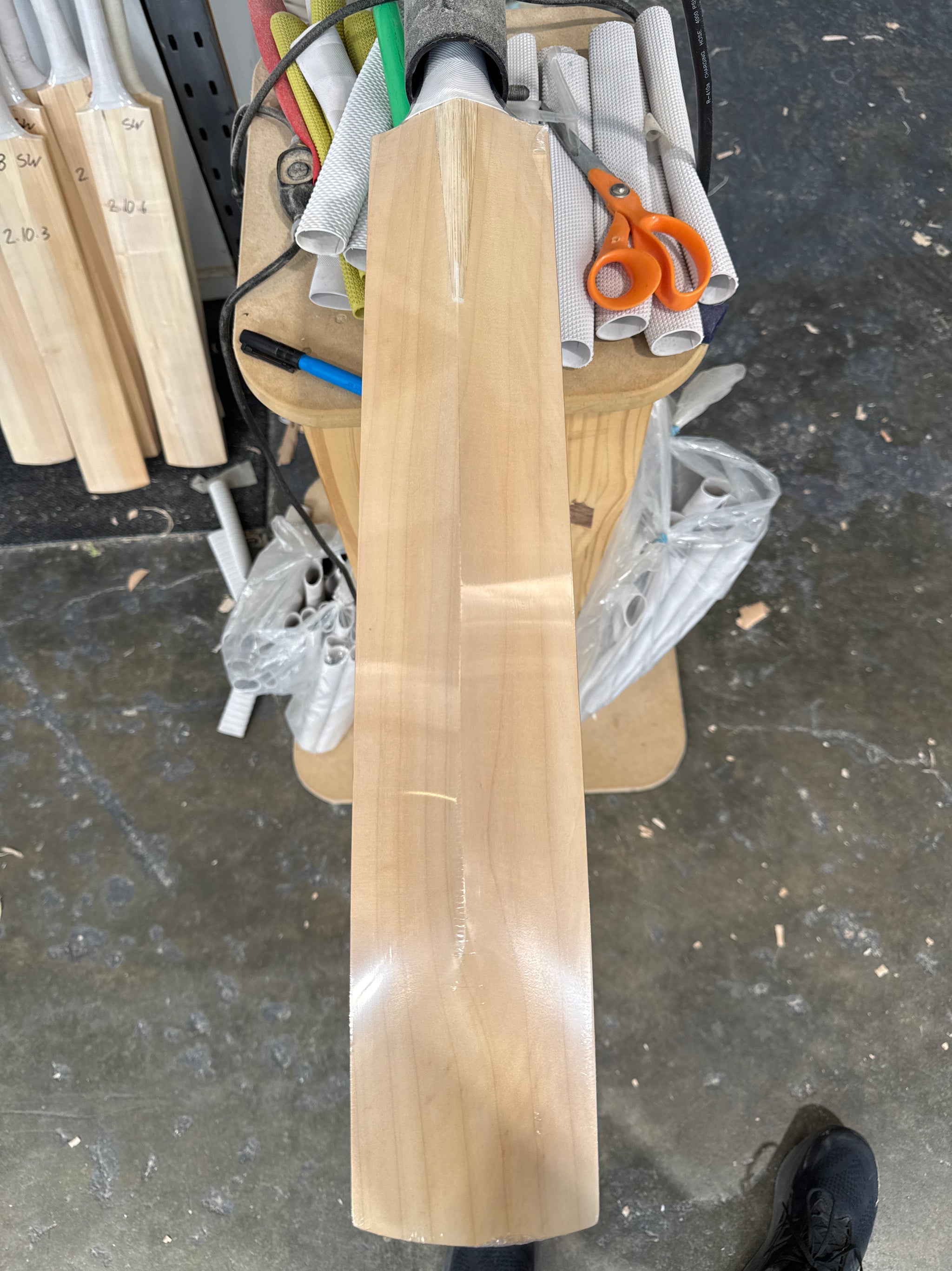 JPGavan Secret Willow Cricket Bat - 859