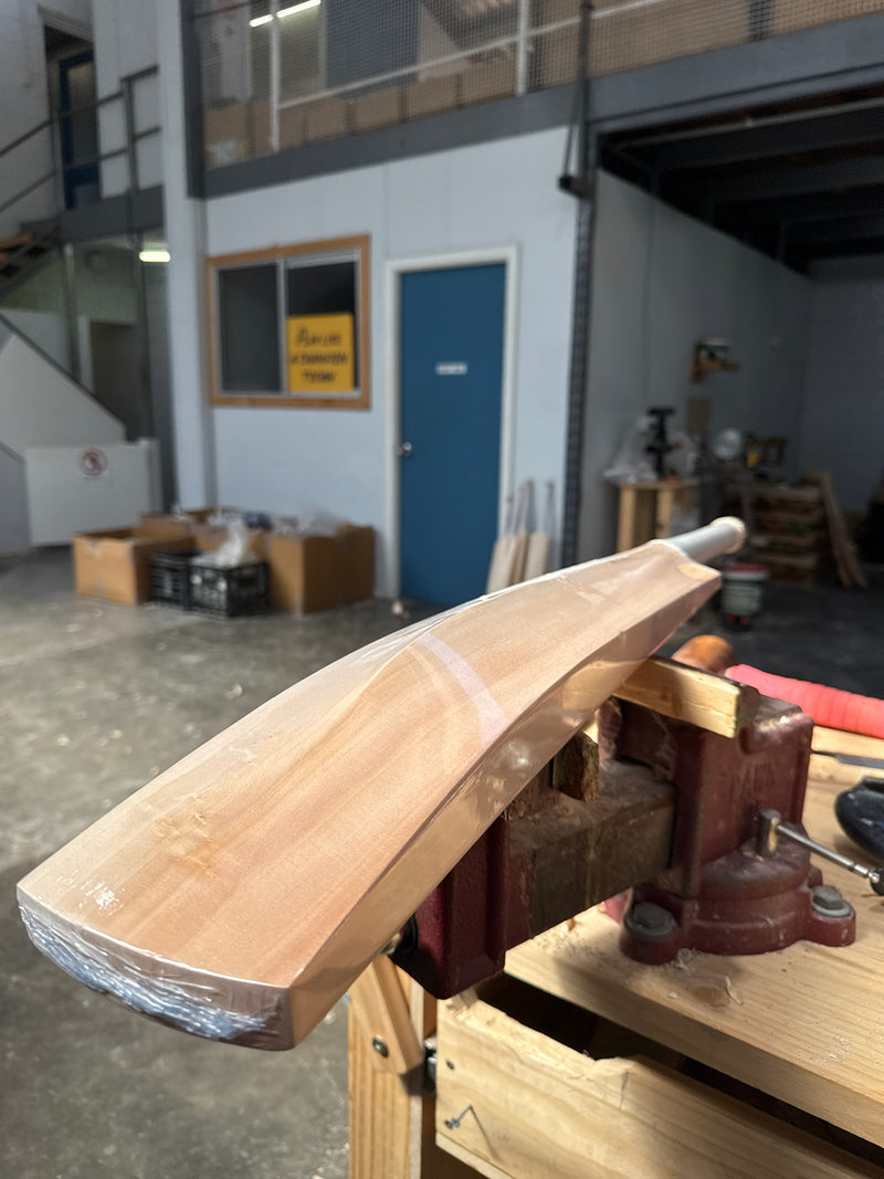 JPGavan Secret Willow Cricket Bat - 971