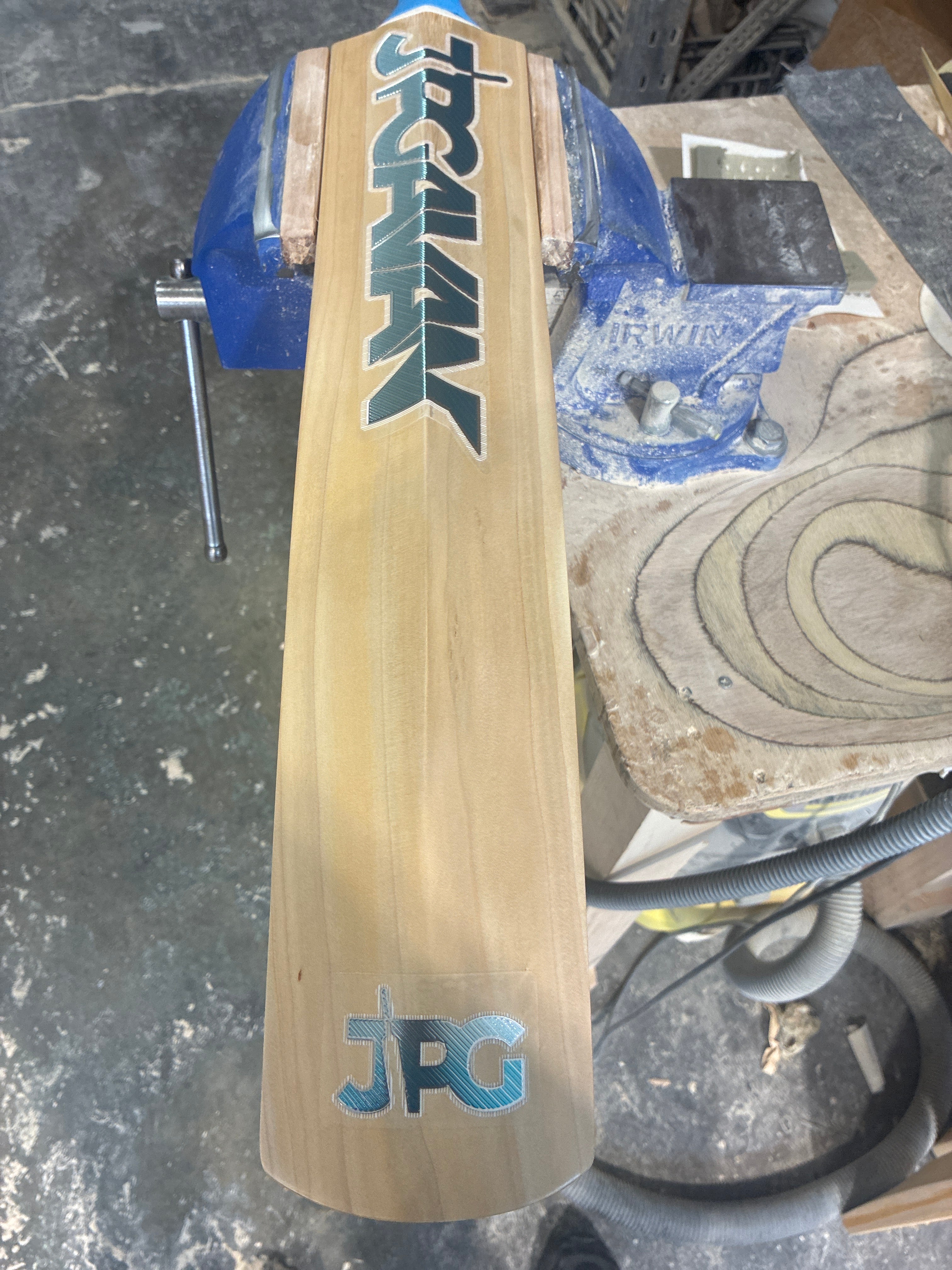 JPGavan Blue Cricket Bat - 284