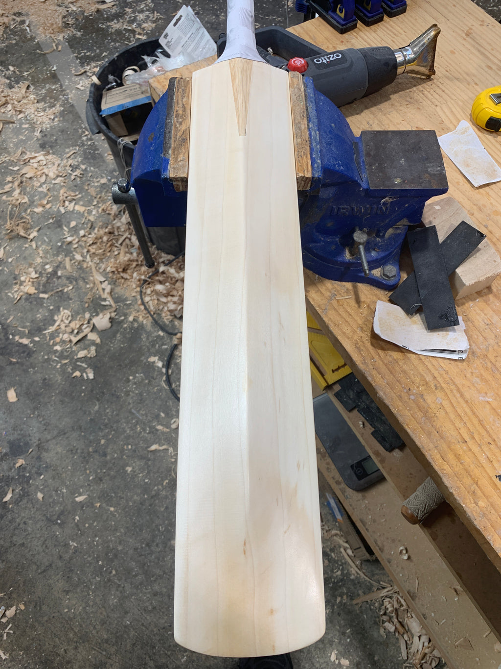 JPGavan Performance Cricket Bat - 181