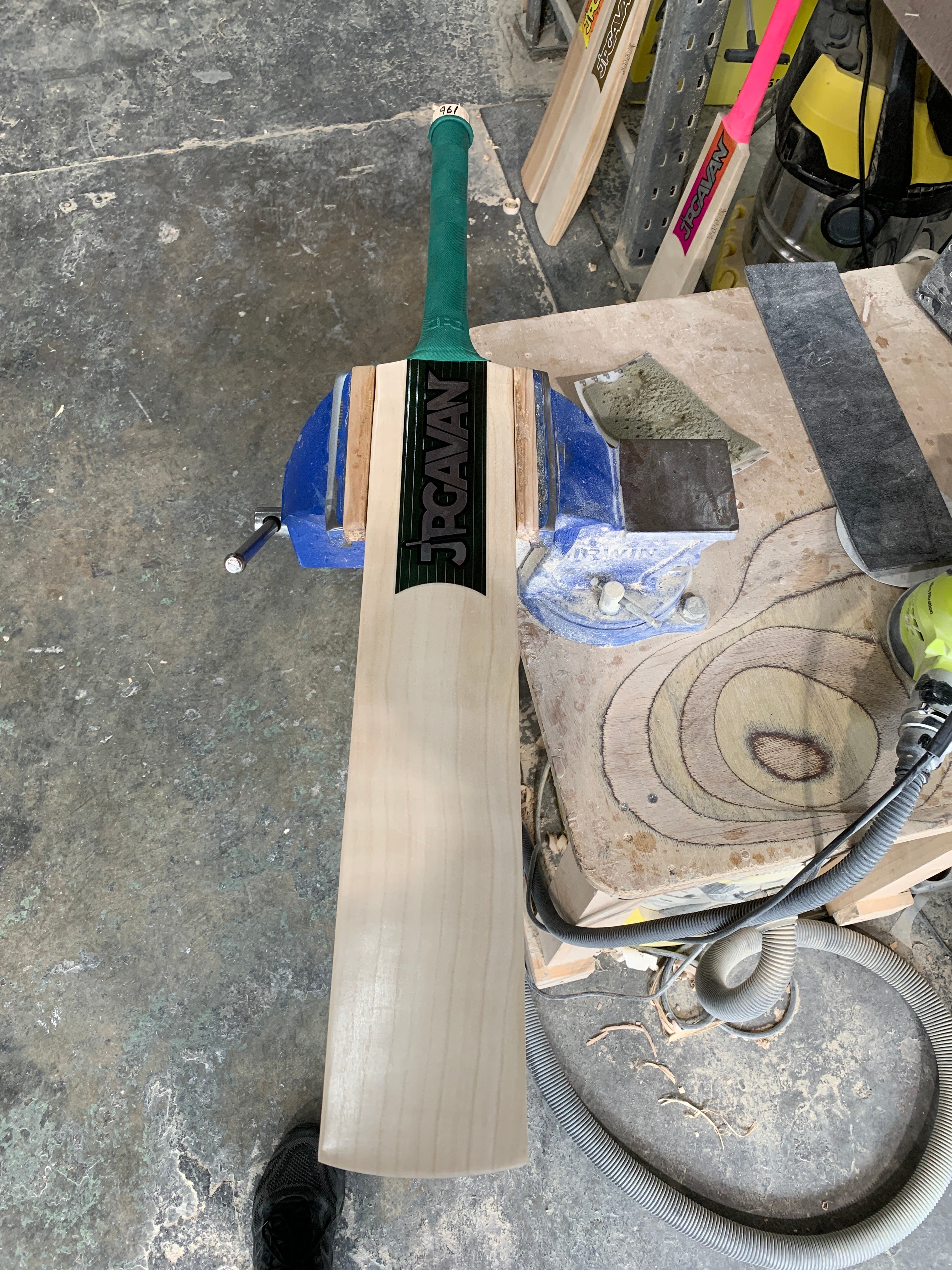 JPGavan Secret Willow Cricket Bat - 961