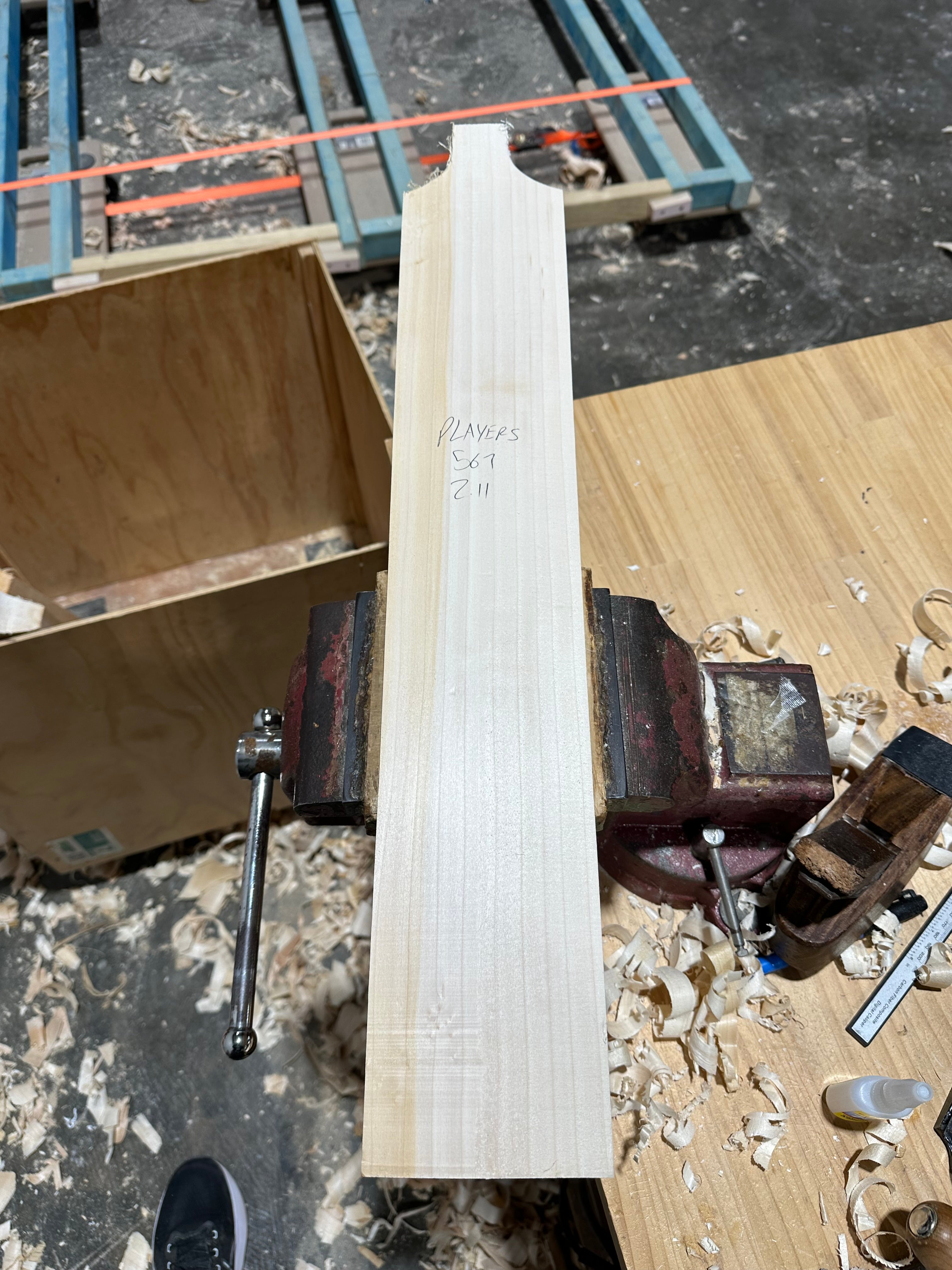 JPGavan Featherblade - 567