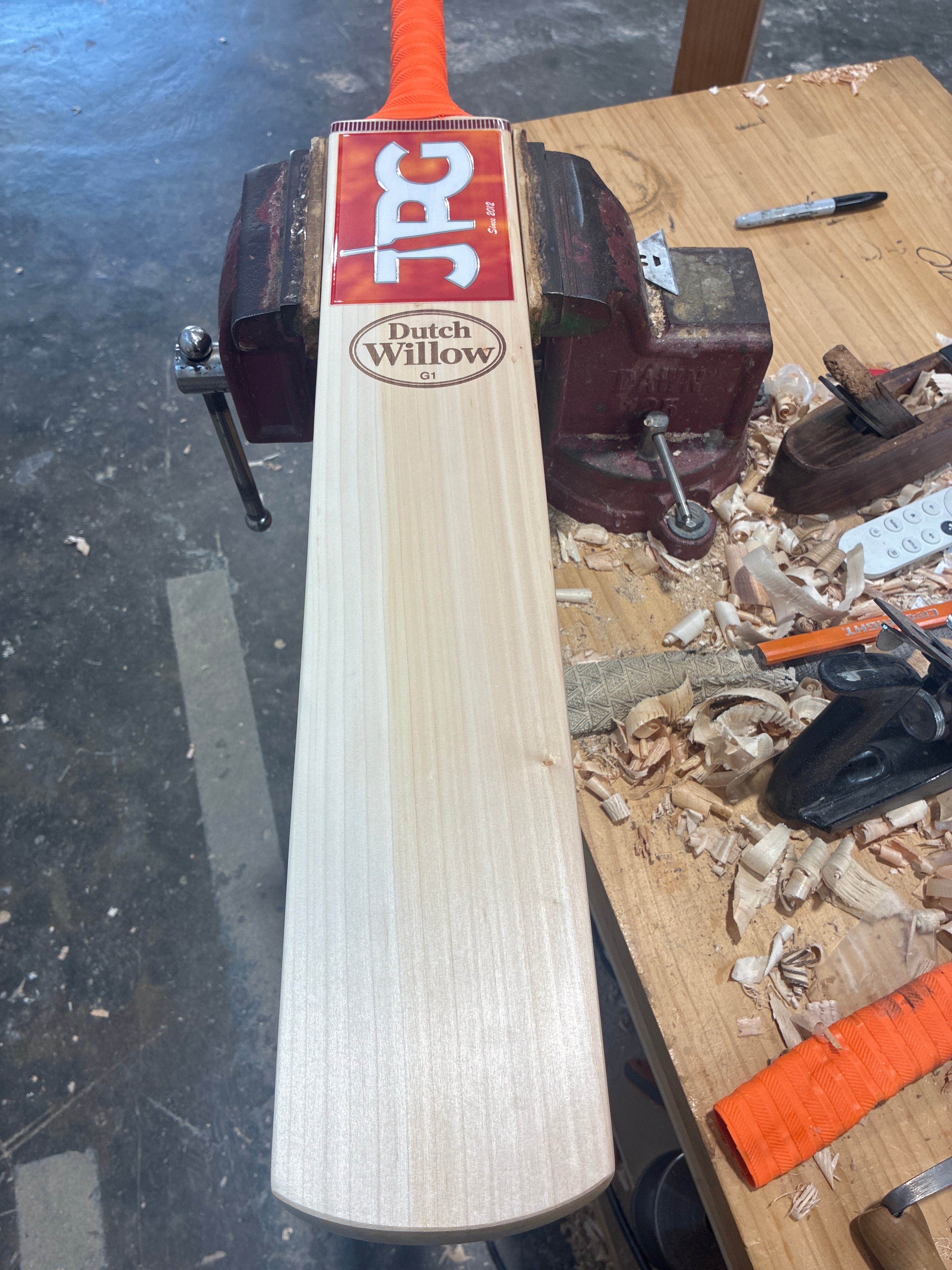 JPGavan Dutch Willow G1 Cricket Bat - 301