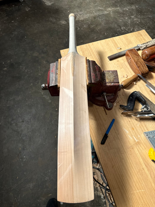 JPGavan Secret Willow Cricket Bat - 968