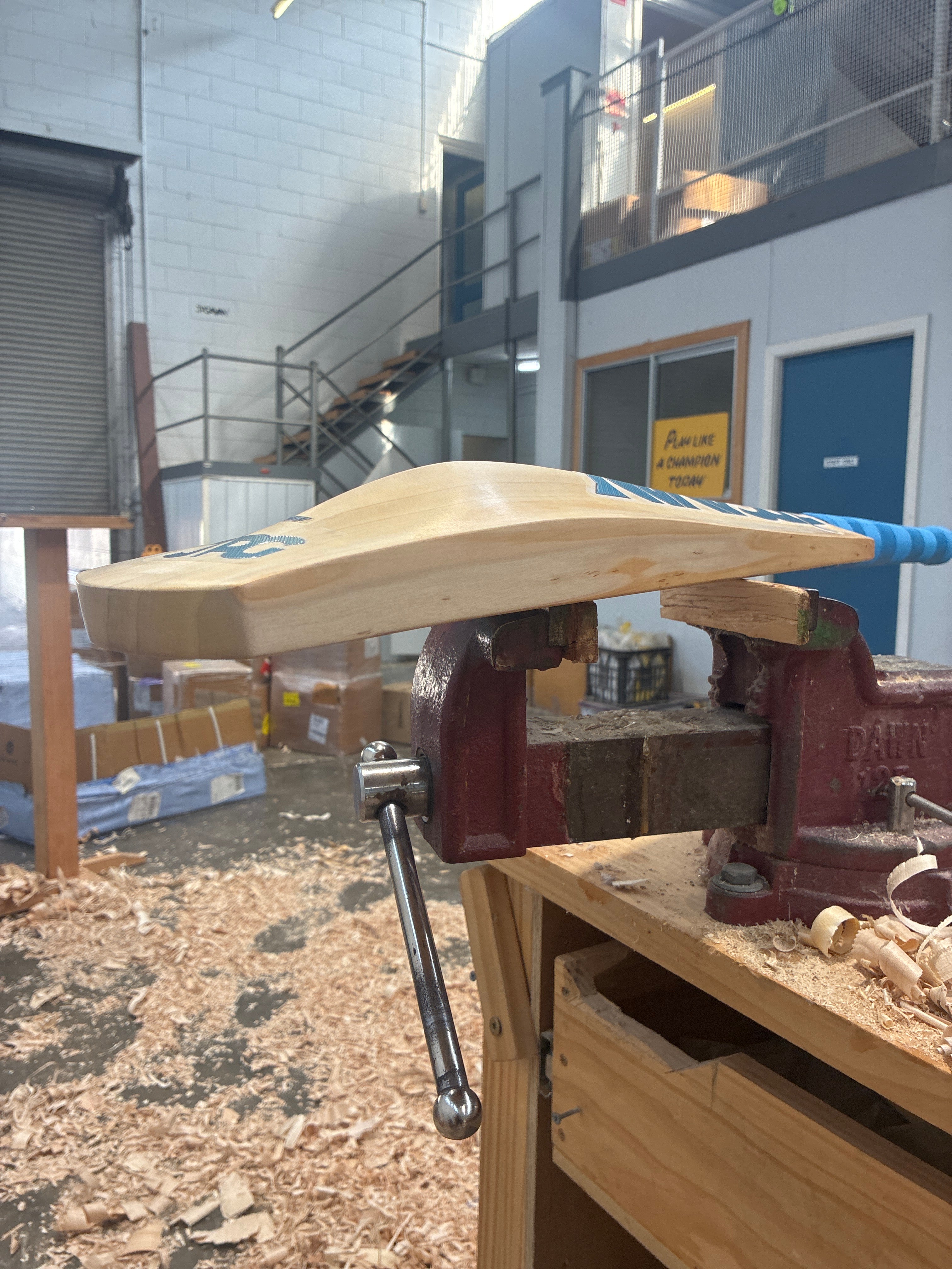 JPGavan Blue Cricket Bat - 234